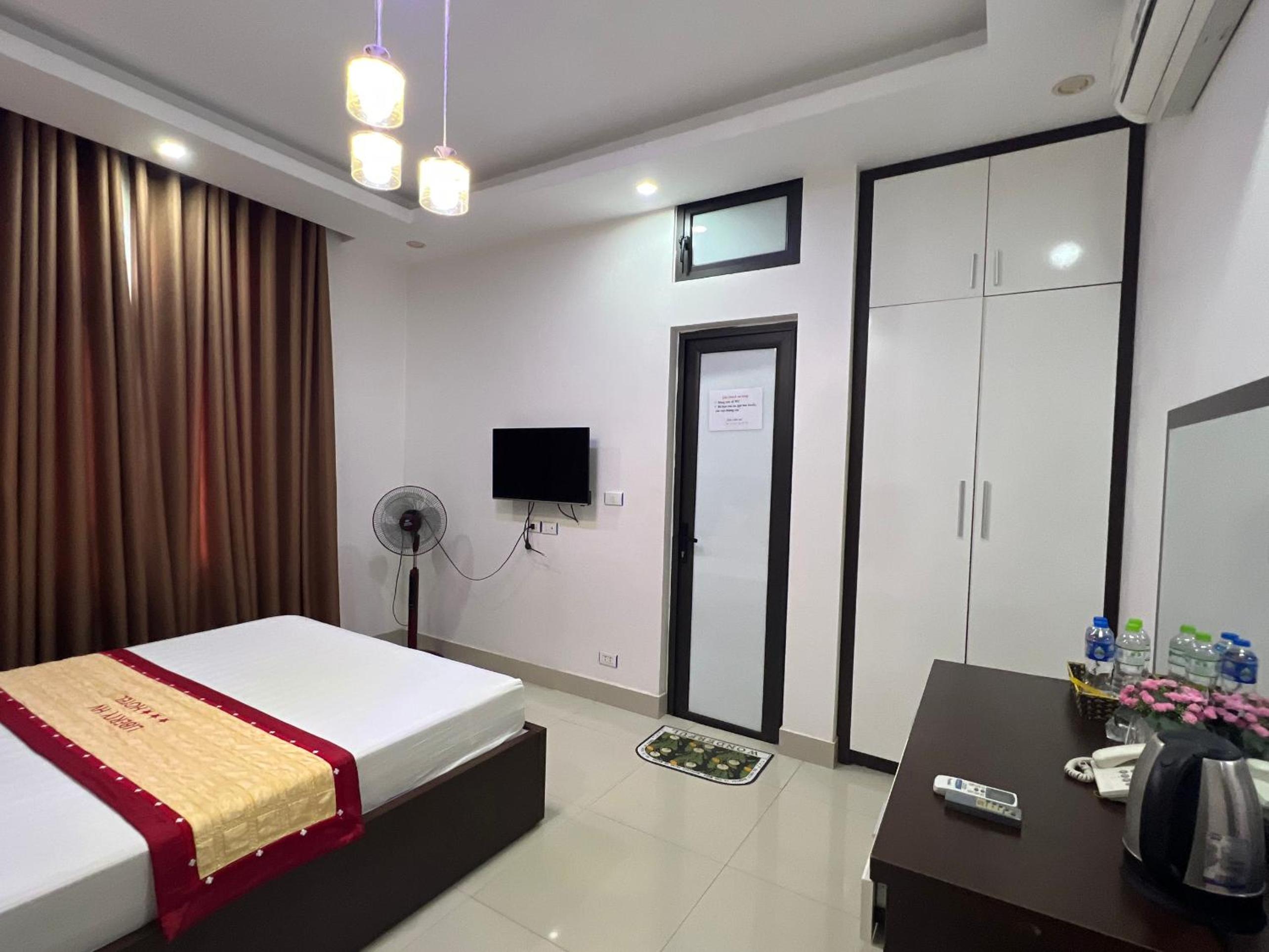 Hotel Liberty Violet