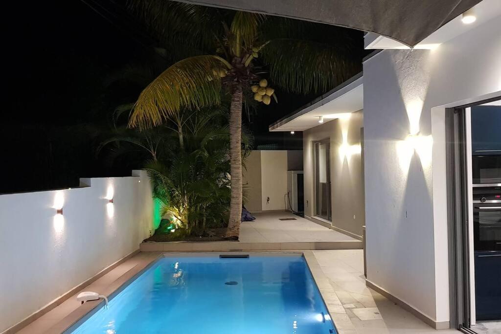 PALM VILLAS view 4