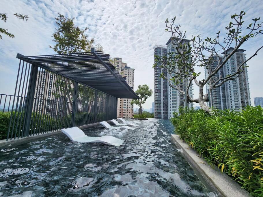 The Gallery @ Pano Jln Ipoh -MRT. S/Check-In. Free Parking
