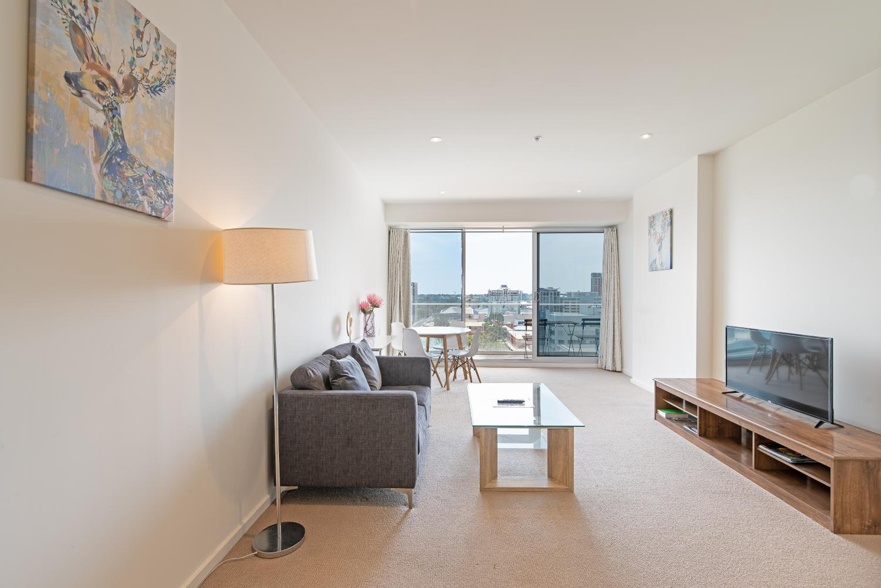 Vision Apartments On Morphett with Parking