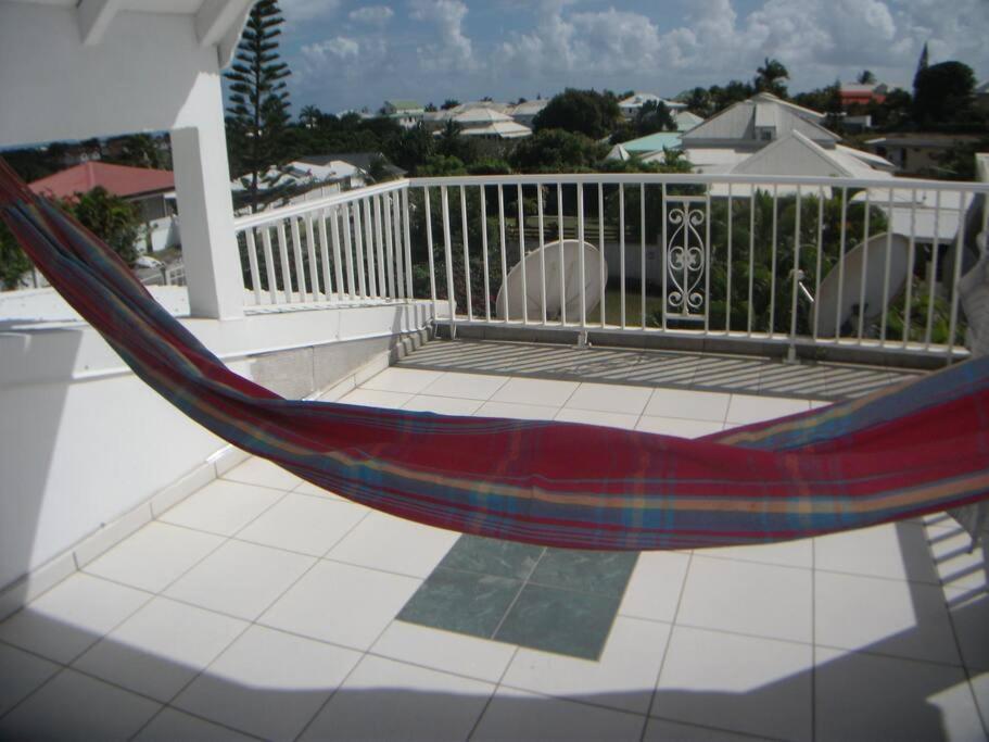 Villa piscine Gissac (Sainte Anne) view 2
