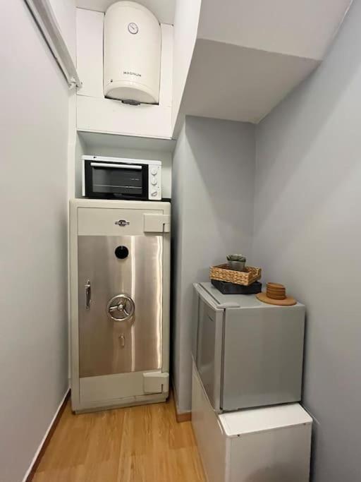 Ksenokratous-Kolonaki cozy apartment