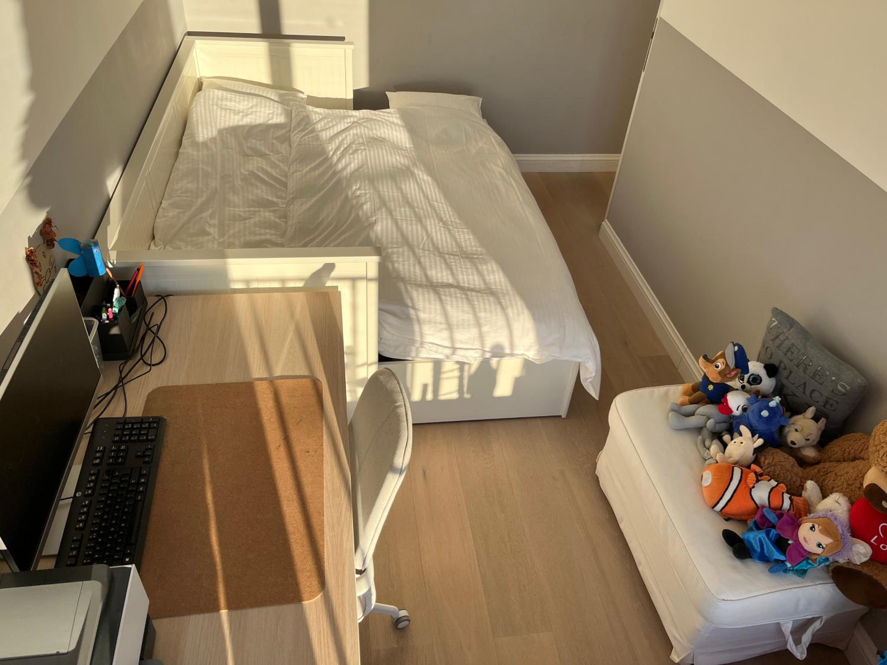 Luxury apartment, private terrace & FREE PARKING