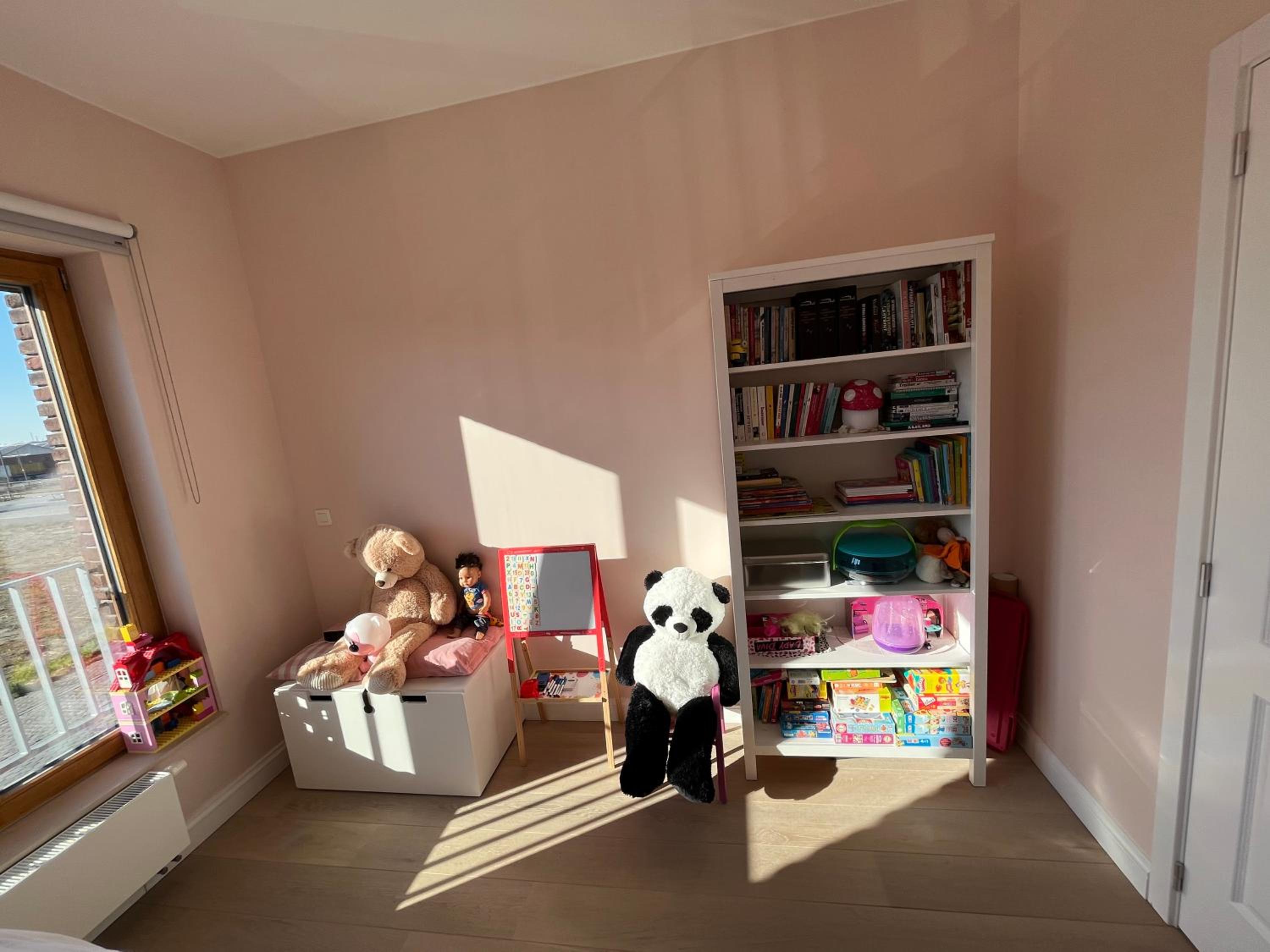 Luxury apartment, private terrace & FREE PARKING