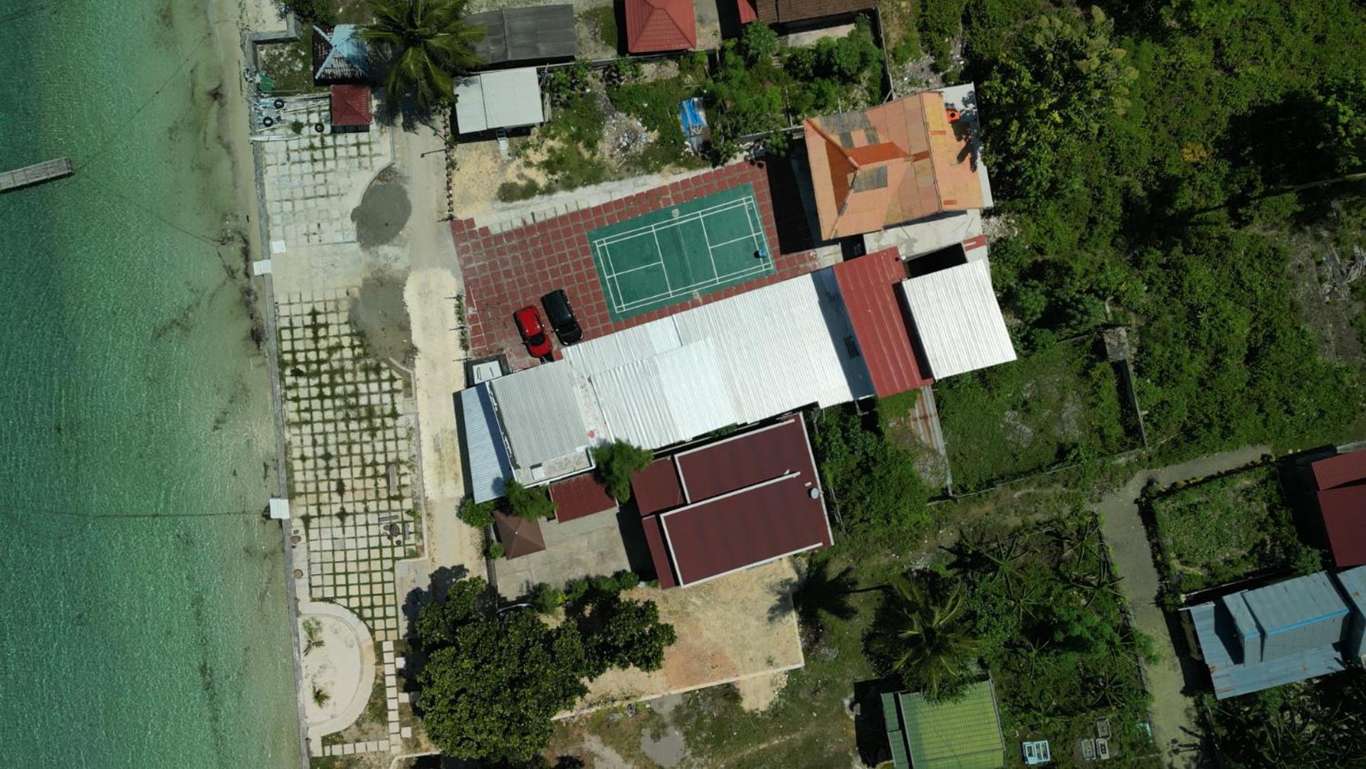 Samboang White House