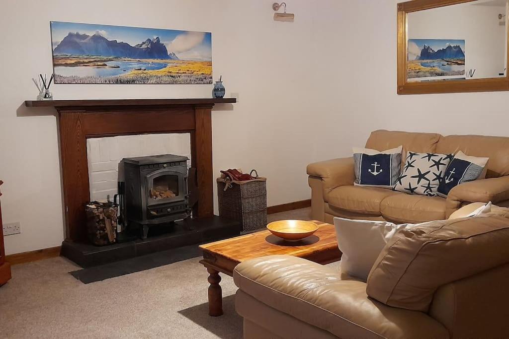 Sunnyside Cottage 2 Bedrooms 1 Bathroom 1 WC 2 Pets Welcome view 5