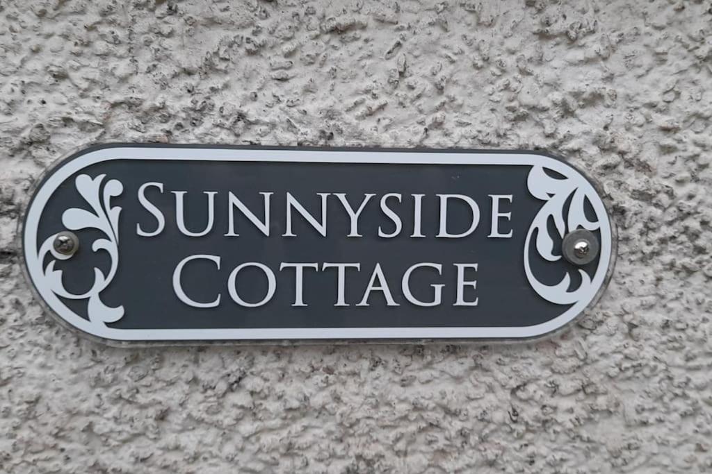 Sunnyside Cottage 2 Bedrooms 1 Bathroom 1 WC 2 Pets Welcome view 3