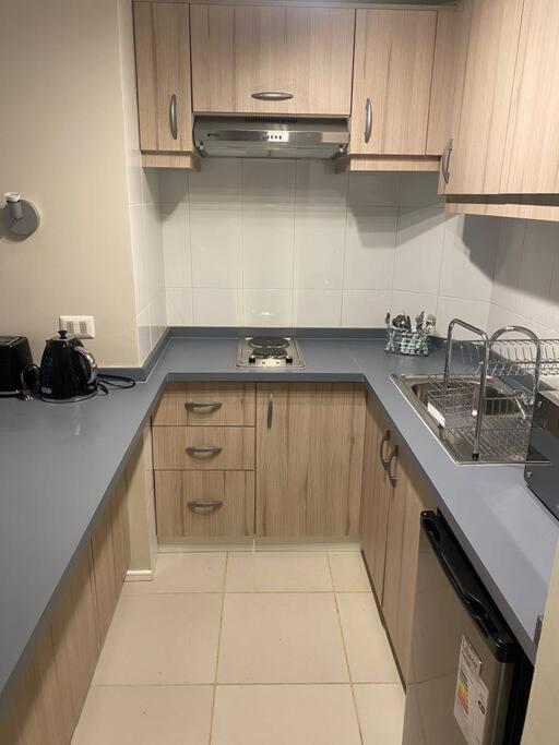 Departamento nuevo, céntrico.