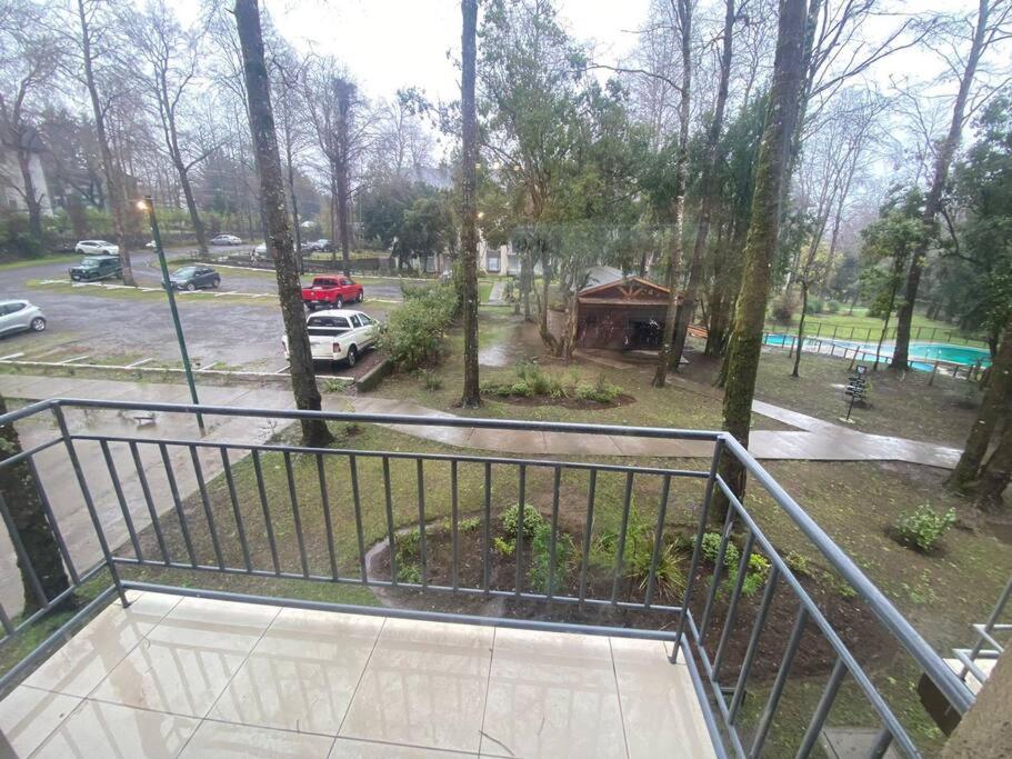 Departamento nuevo, céntrico.