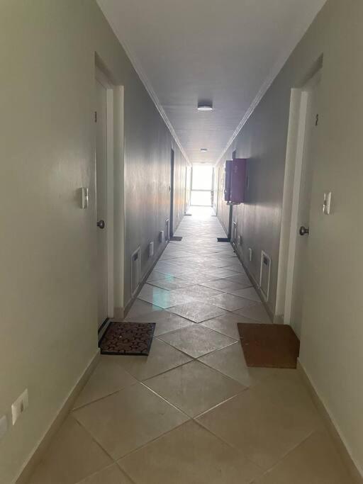 Departamento nuevo, céntrico.
