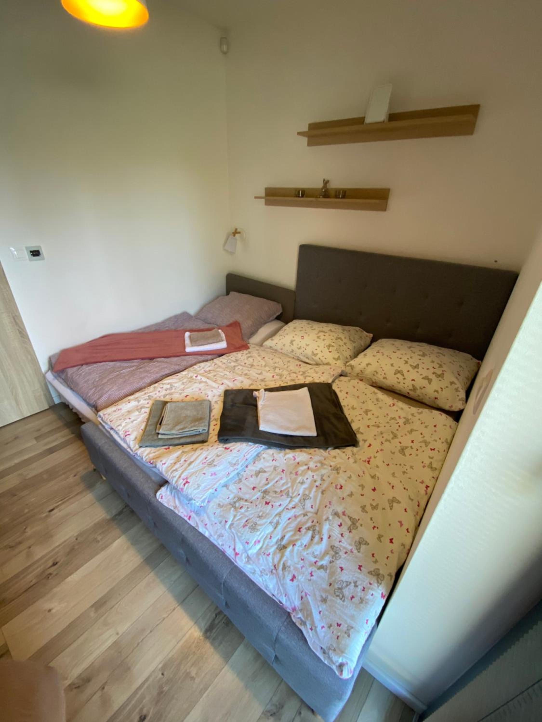 Photo 42