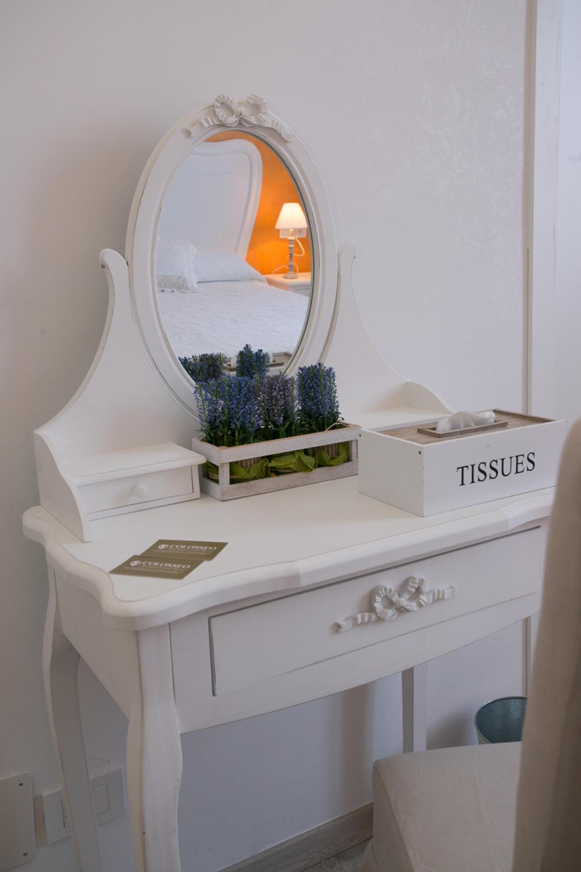 Colosseo Apartments and Rooms - Rome City Centre