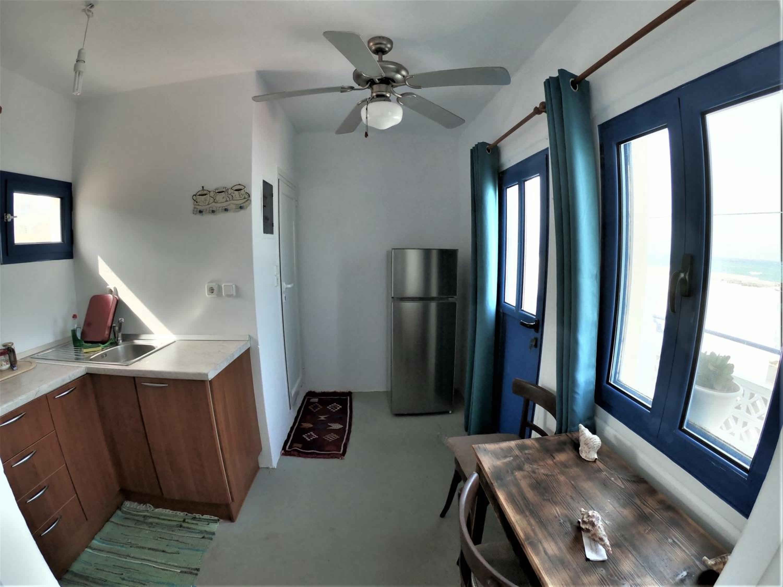 AGIAS PELAGIAS LITTLE BEACH HOUSE view 4