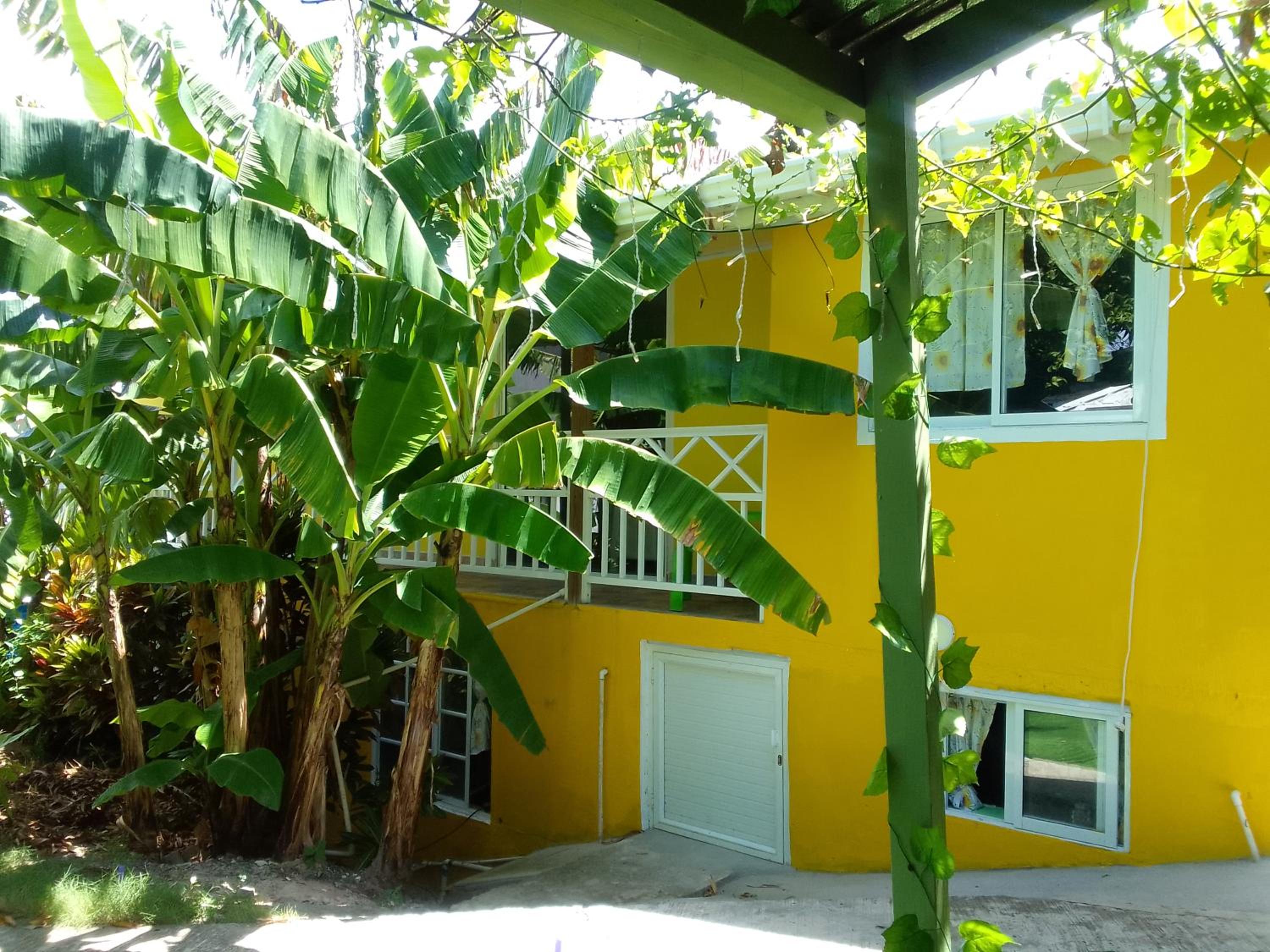 Posada Hostel Adri