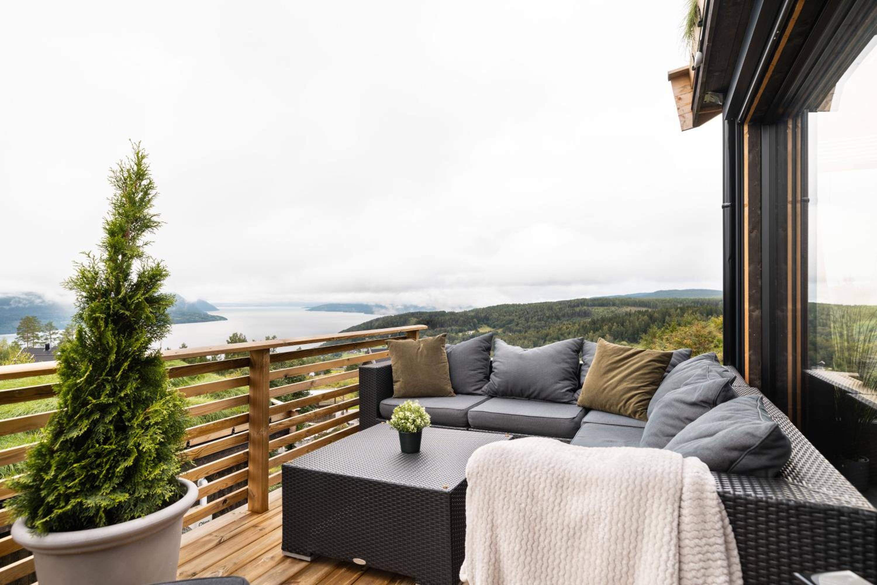 Hide Hut - Amazing view 50 min from Oslo view 5