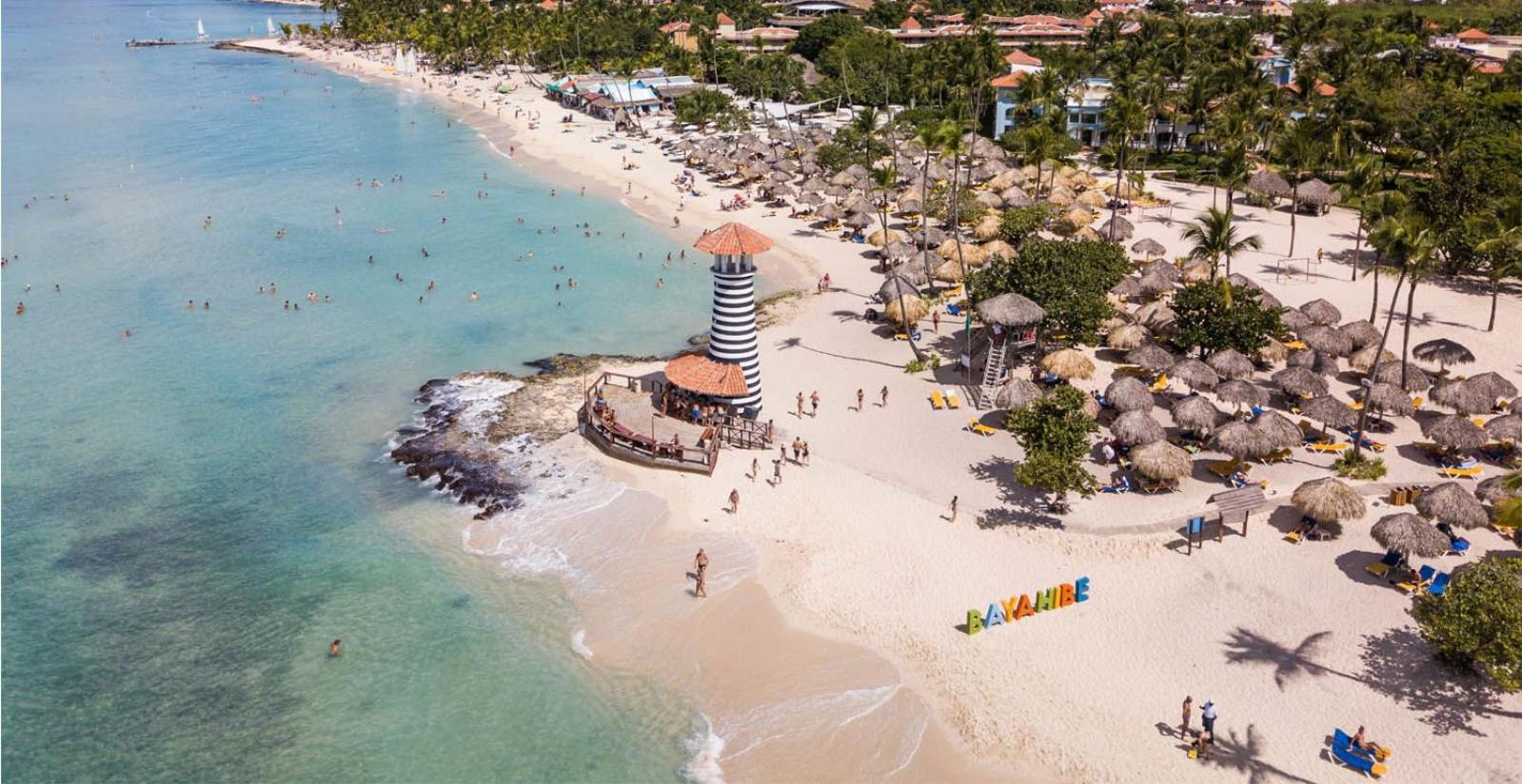 Tamarindo Dominicus by Mireya