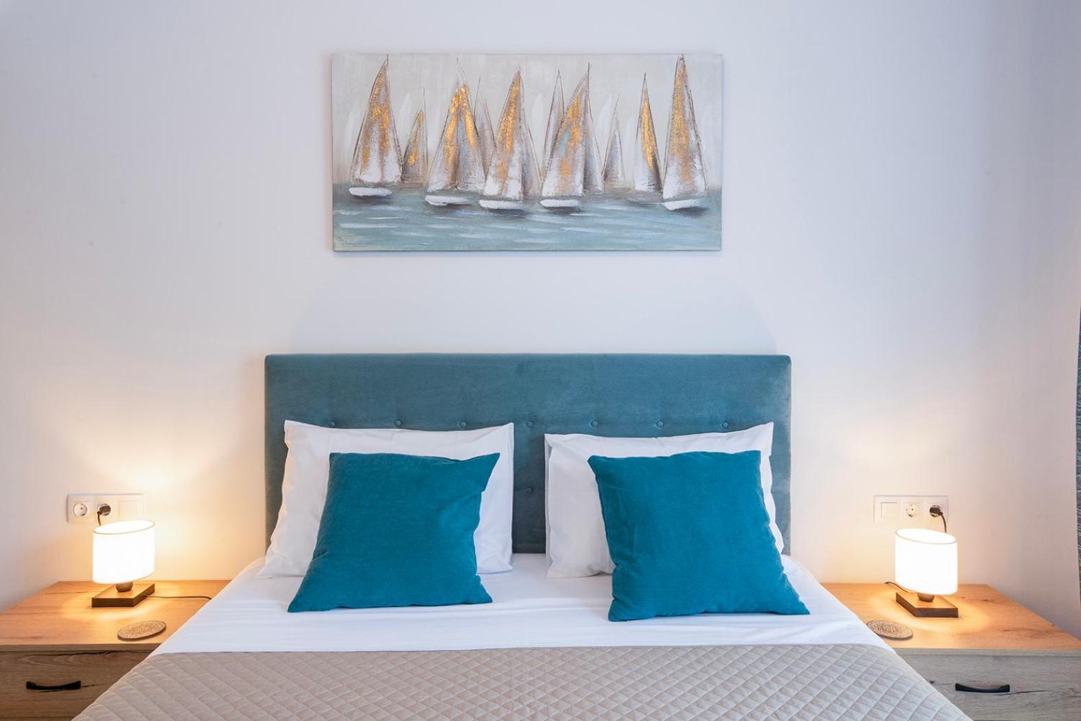 Villa Ami, Roda, Corfu: 10 guests, heated pool, private mini golf, pool table & more!! view 5
