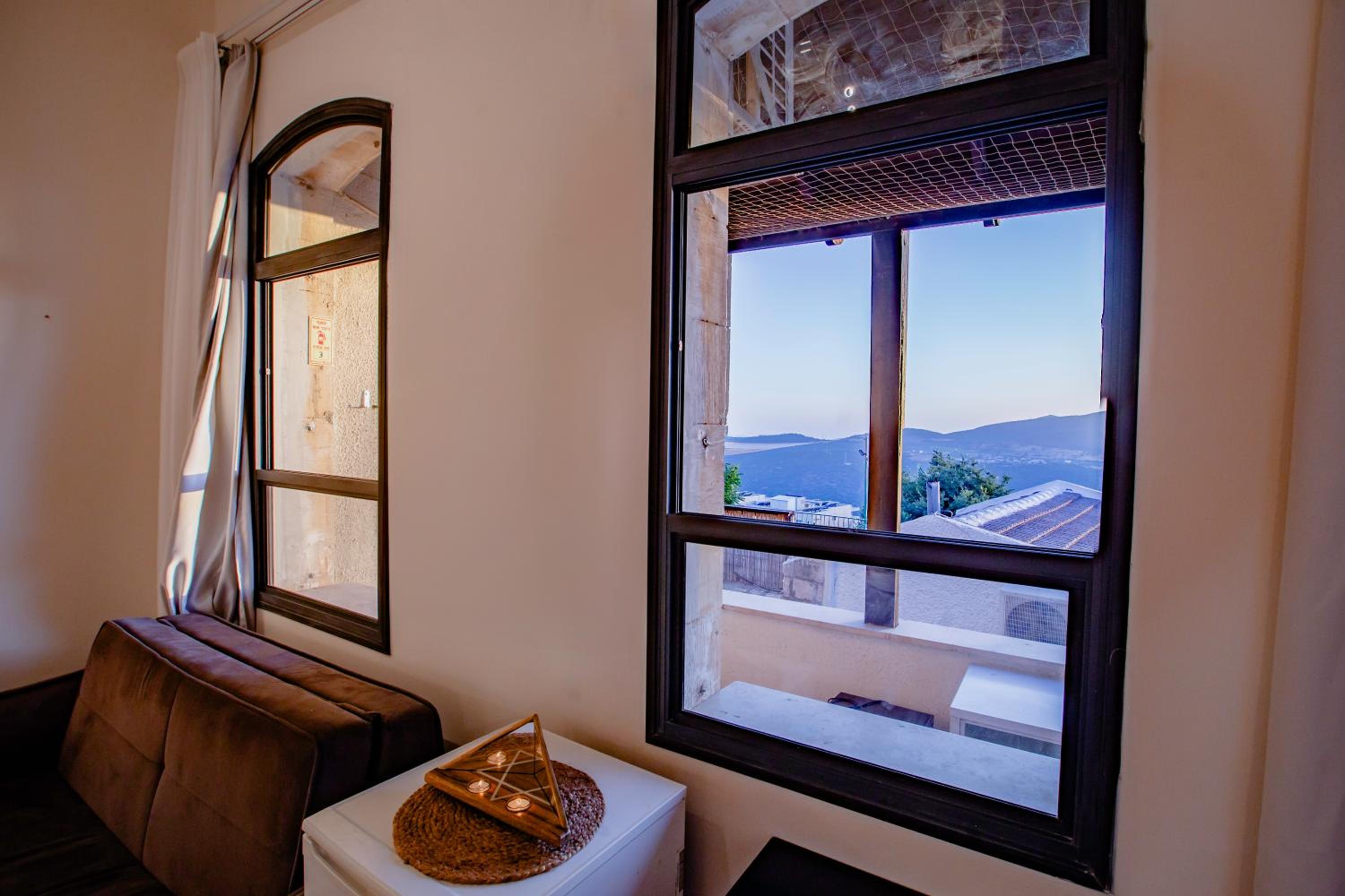 Villa Maim Haim Prime Location Old City Tzfat