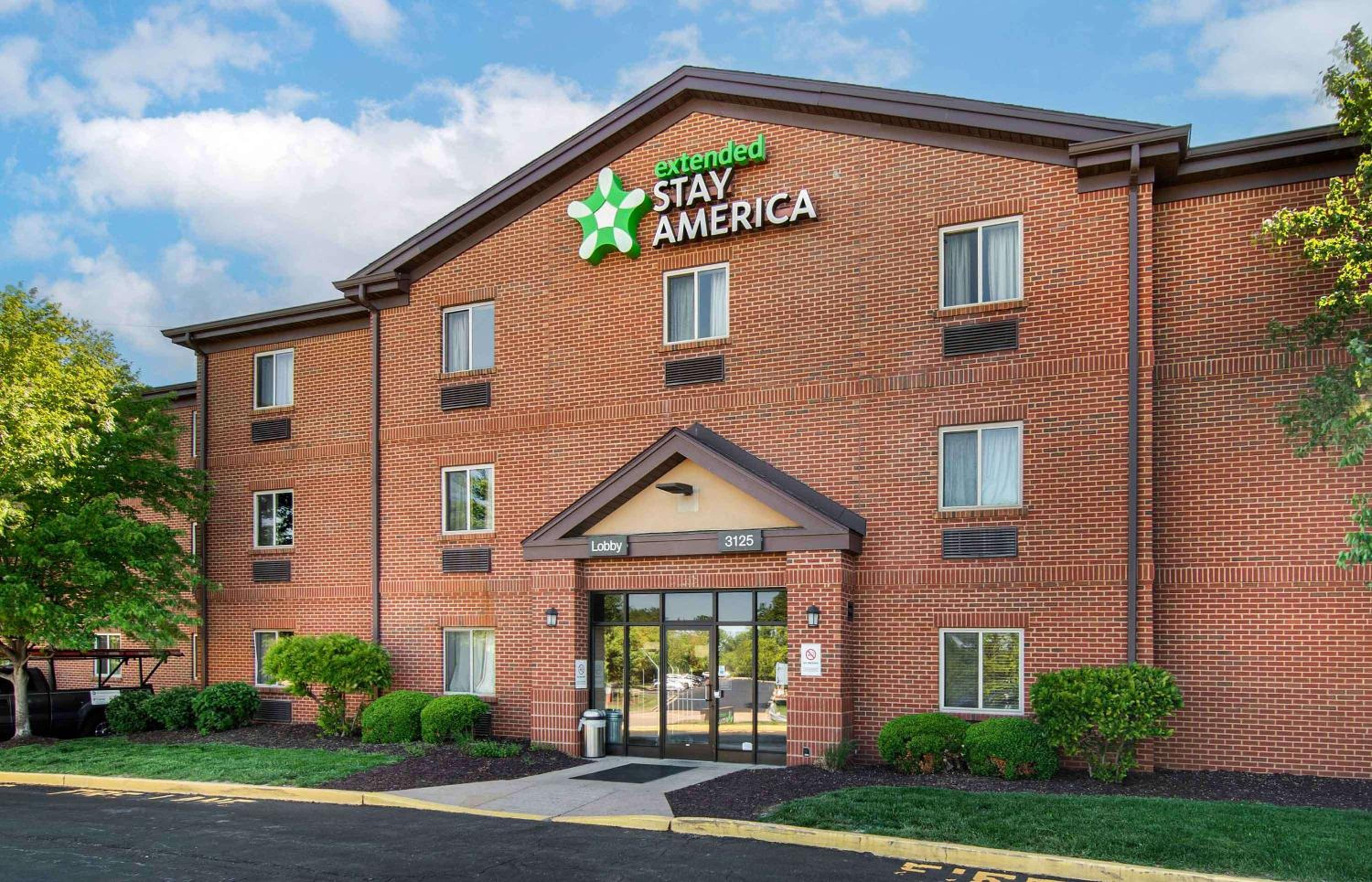 St Louis Vacations - Extended Stay America Select Suites - St Louis - Earth City - Property Image 1