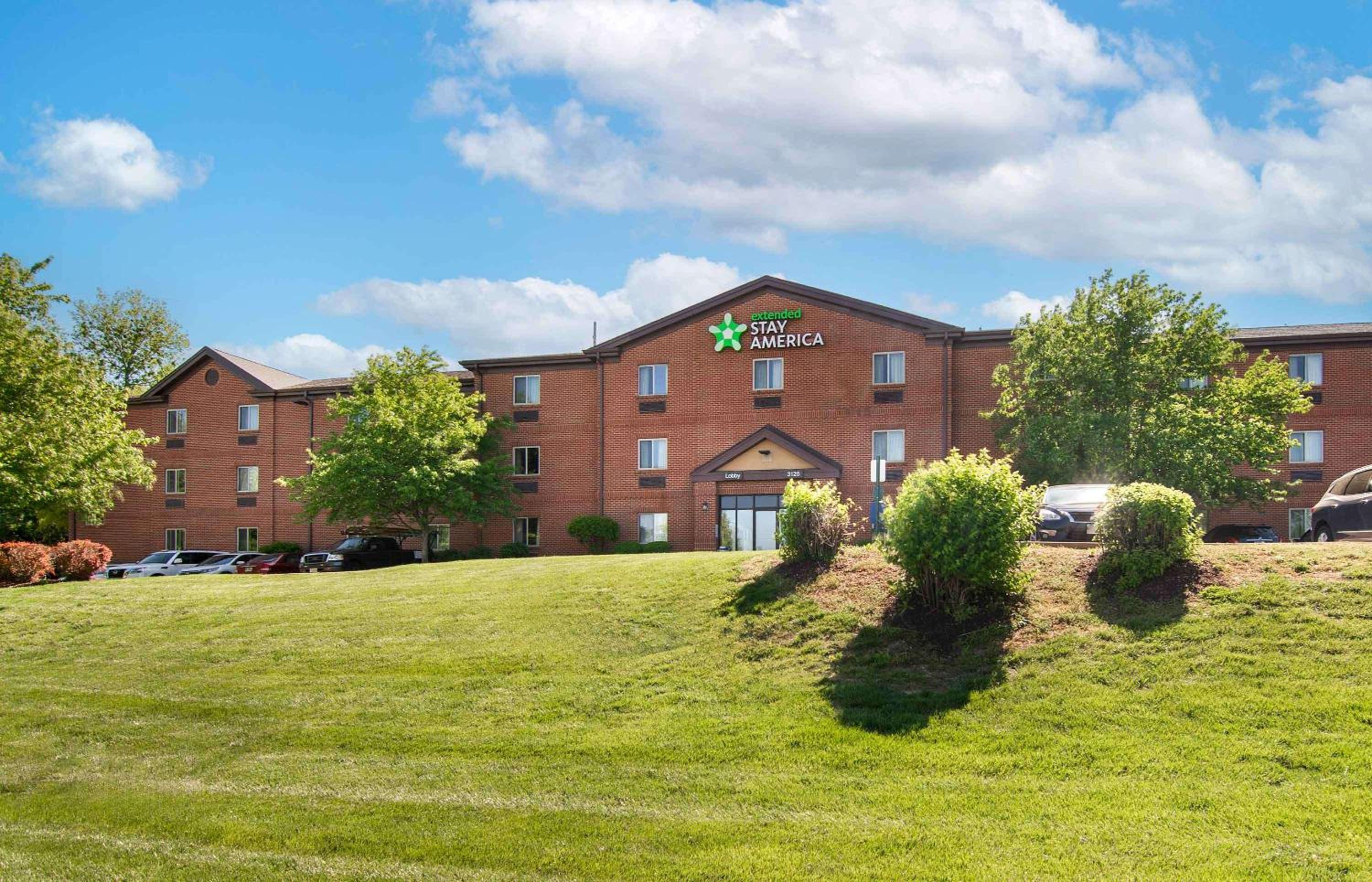 Extended Stay America Select Suites - St Louis - Earth City view 2