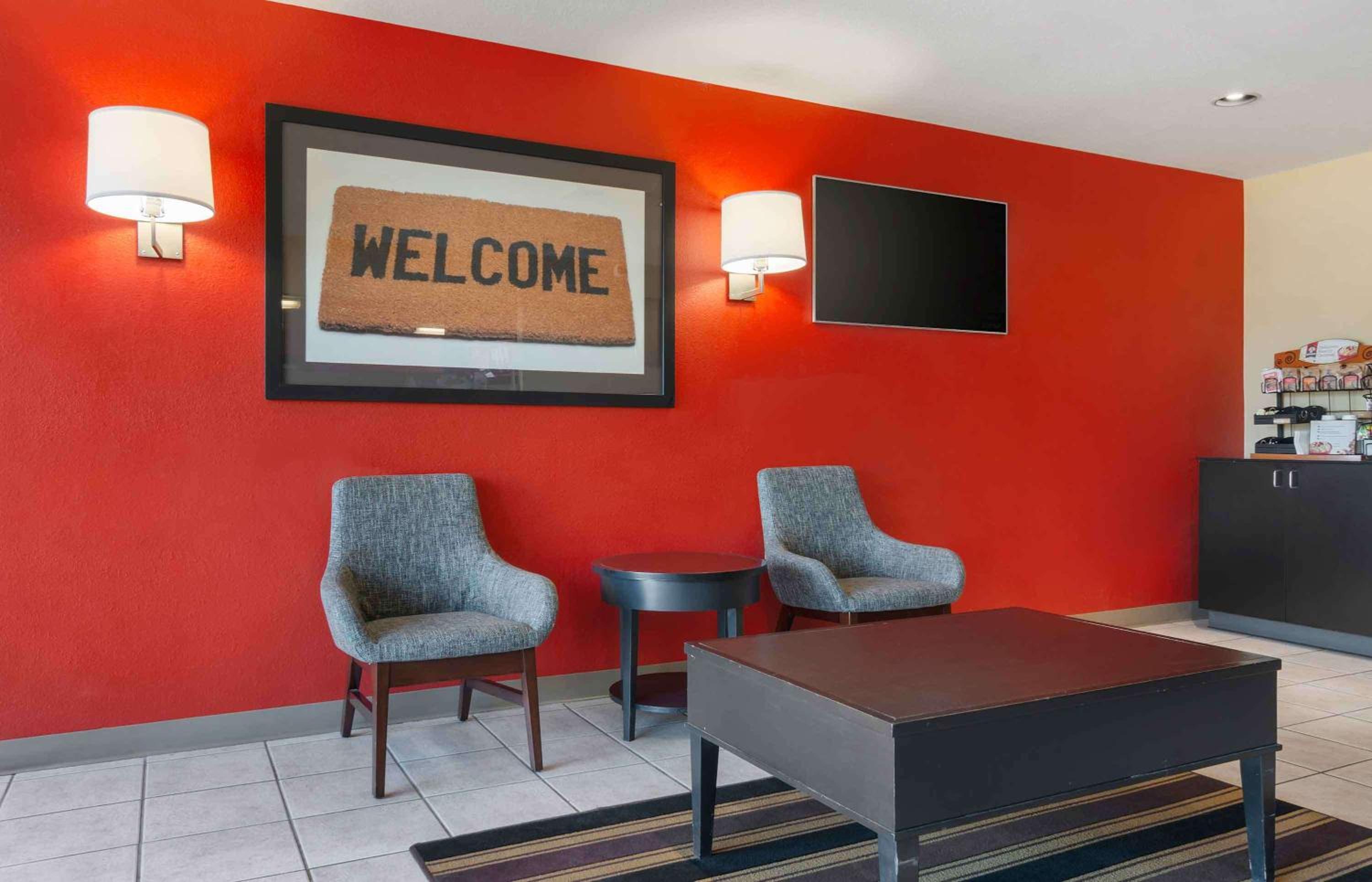 Extended Stay America Select Suites - St Louis - Earth City view 4