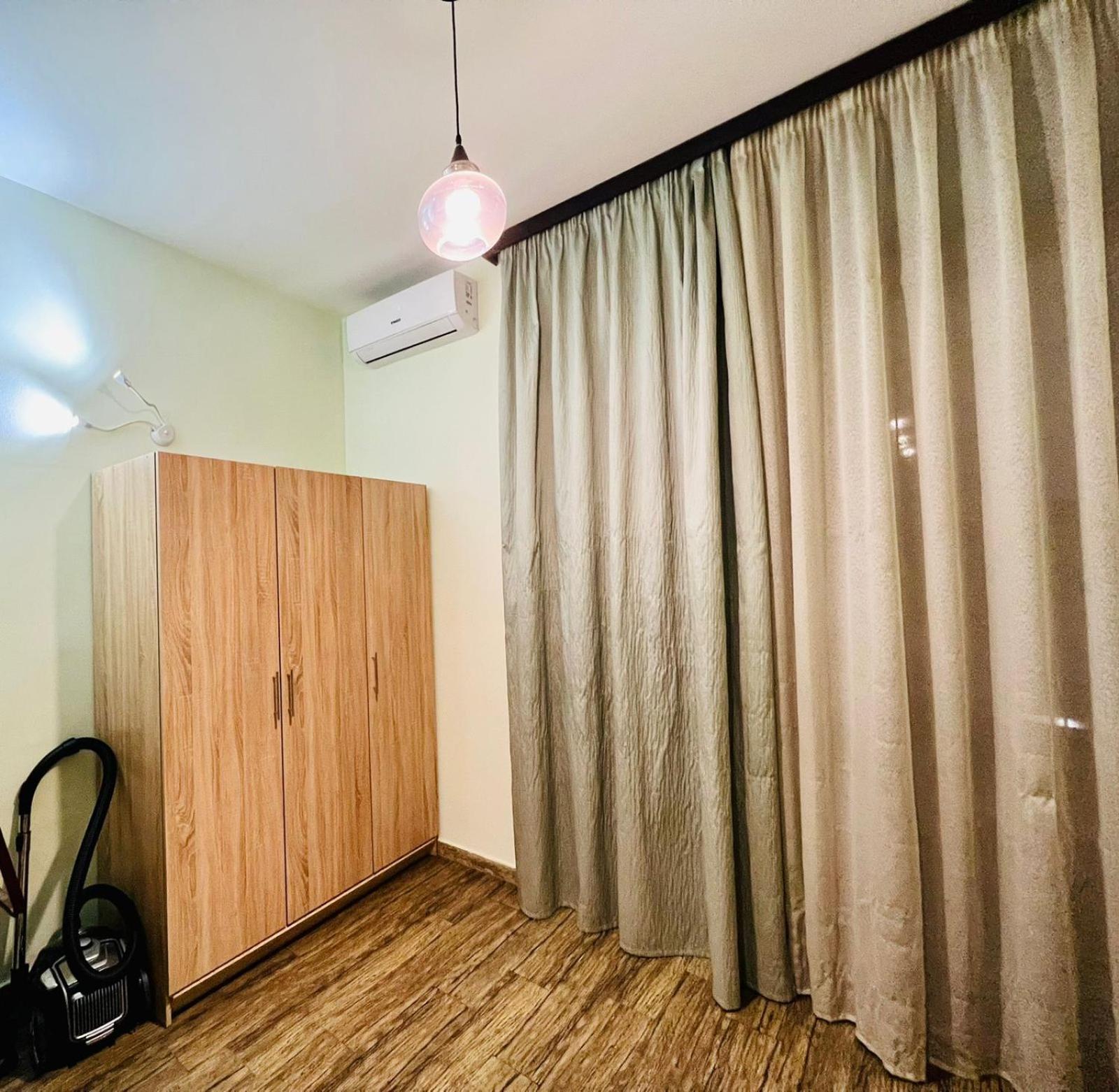 Modern Large Apartment with 3B/Room + 3 Bathroom with 2 Open Balcony in the Middle of City Center
