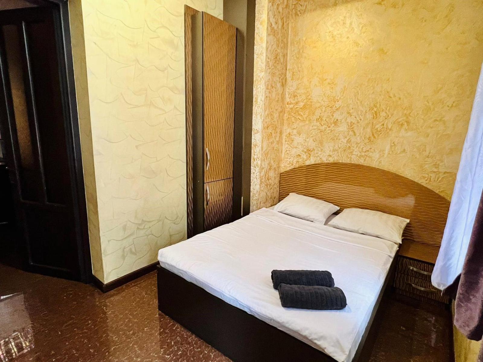 Comfortable 1 bedroom Apartment +Open Balcony , In City Center, Best Location