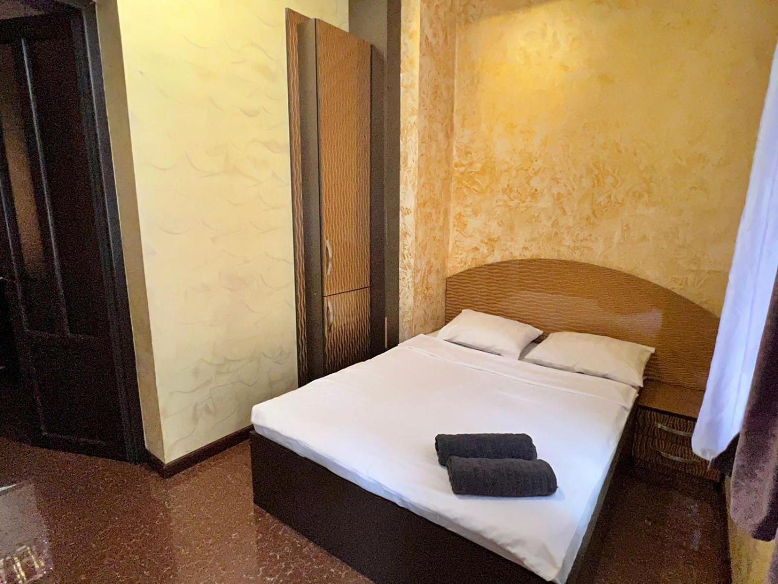 Comfortable 1 bedroom Apartment +Open Balcony , In City Center, Best Location