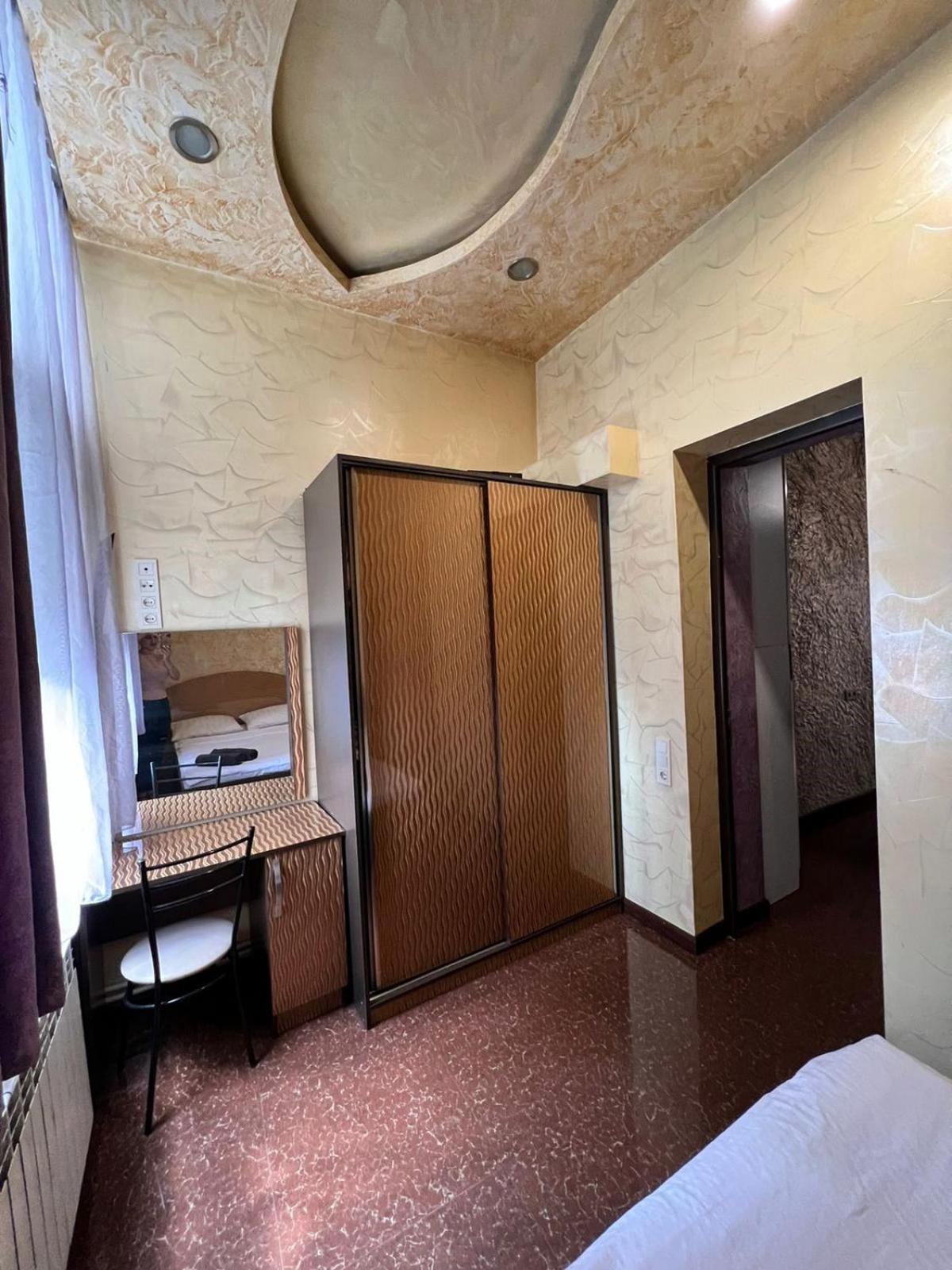 Comfortable 1 bedroom Apartment +Open Balcony , In City Center, Best Location