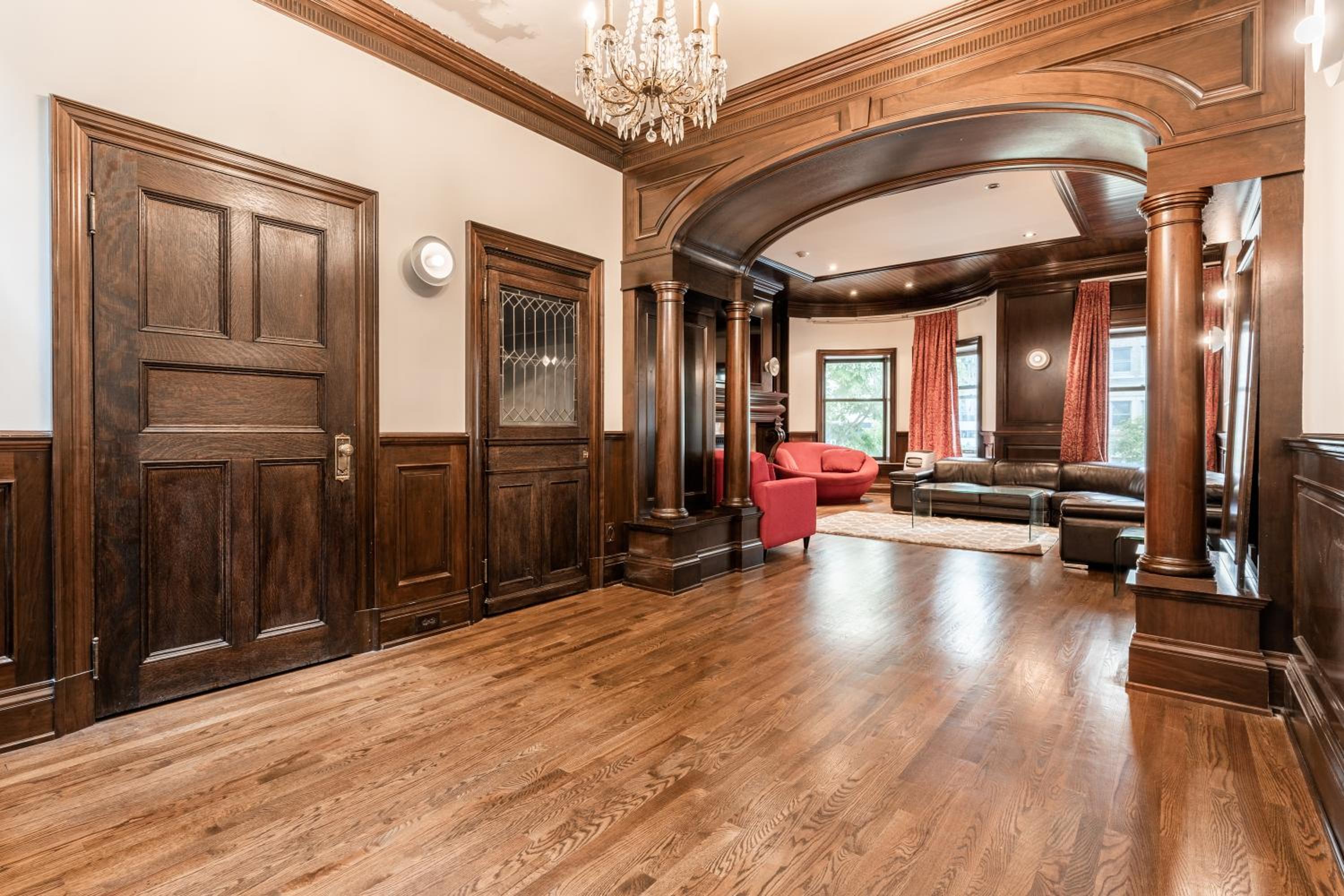 Superb city center Penthouse on two floors-C