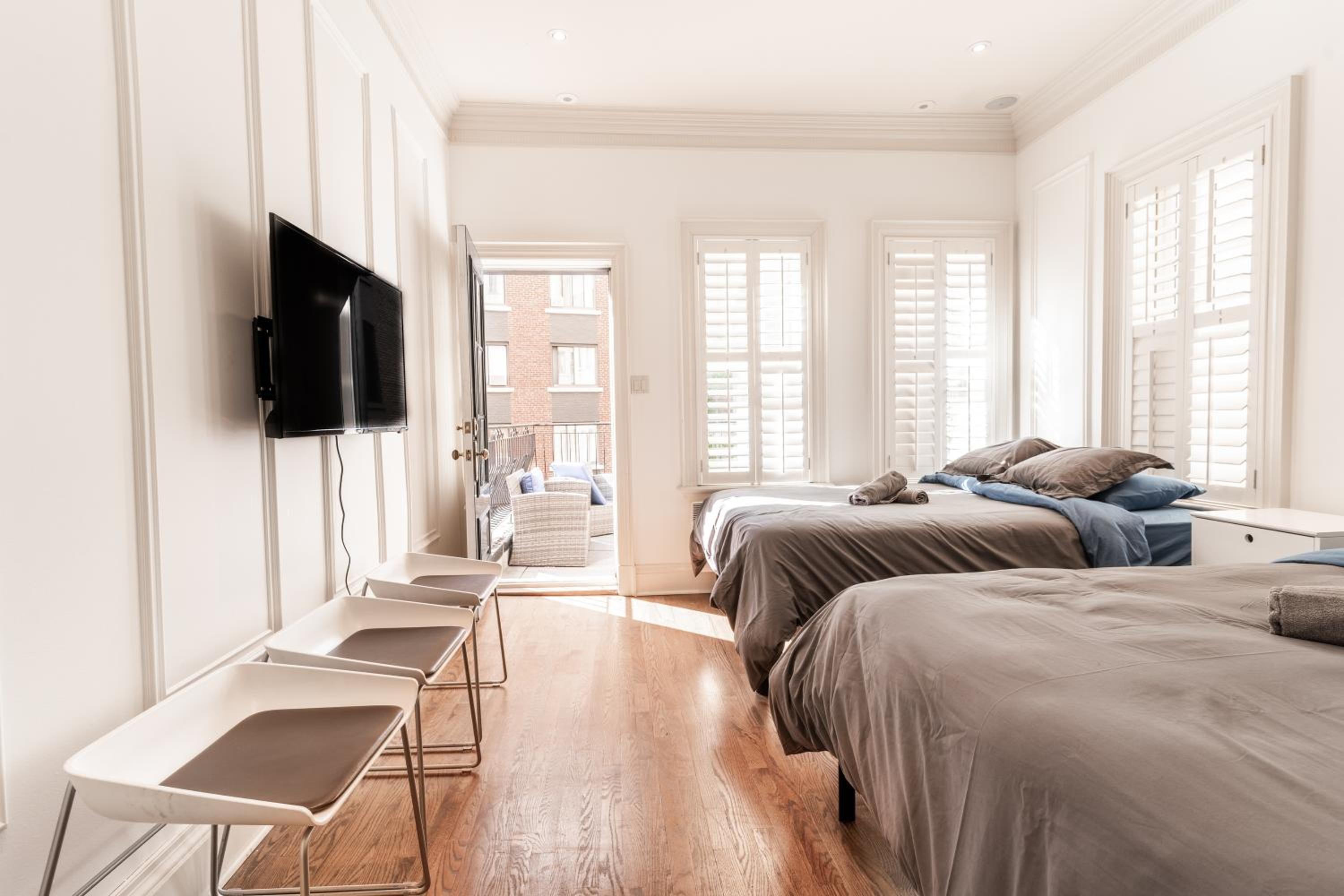 Superb city center Penthouse on two floors-C