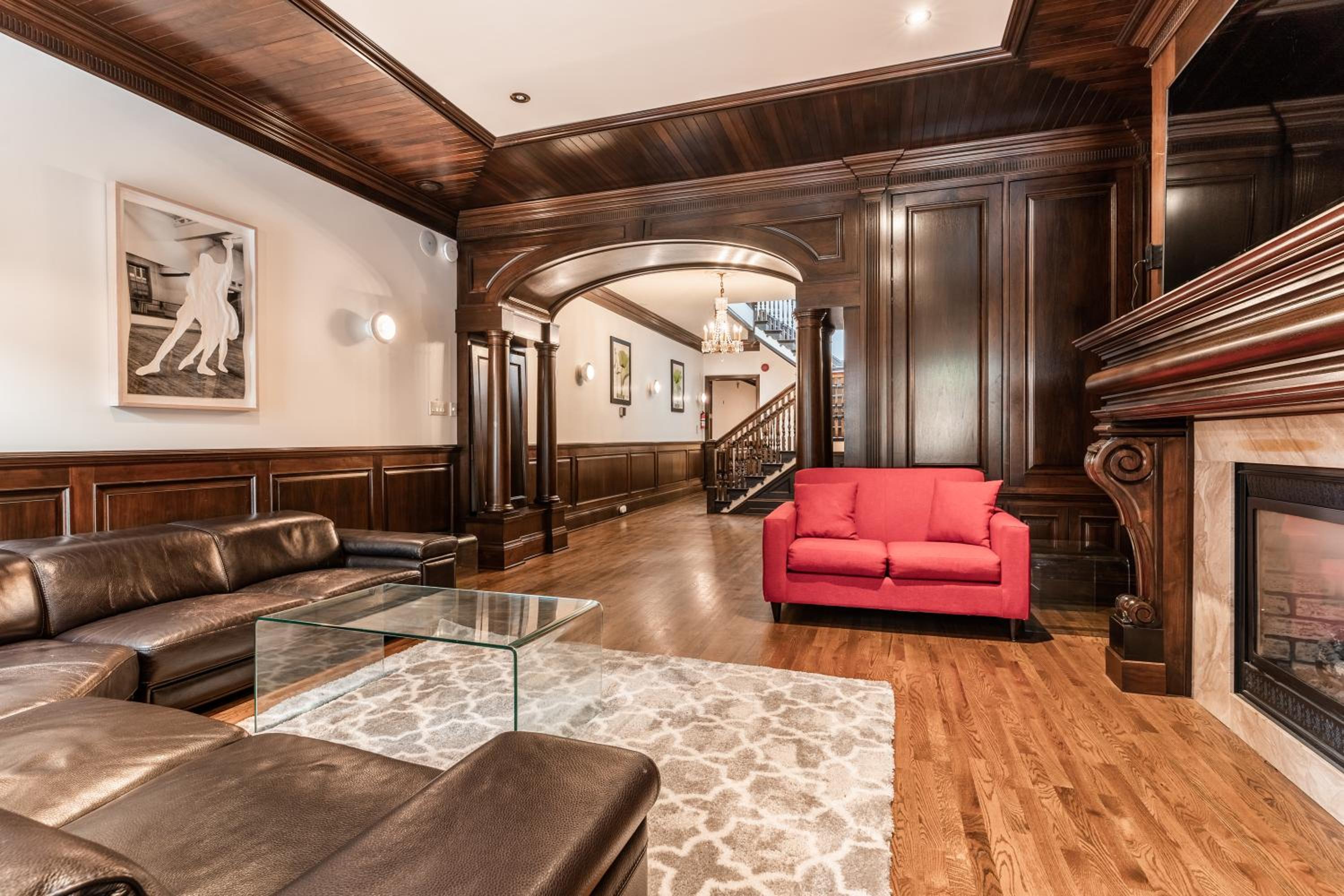 Superb city center Penthouse on two floors-C