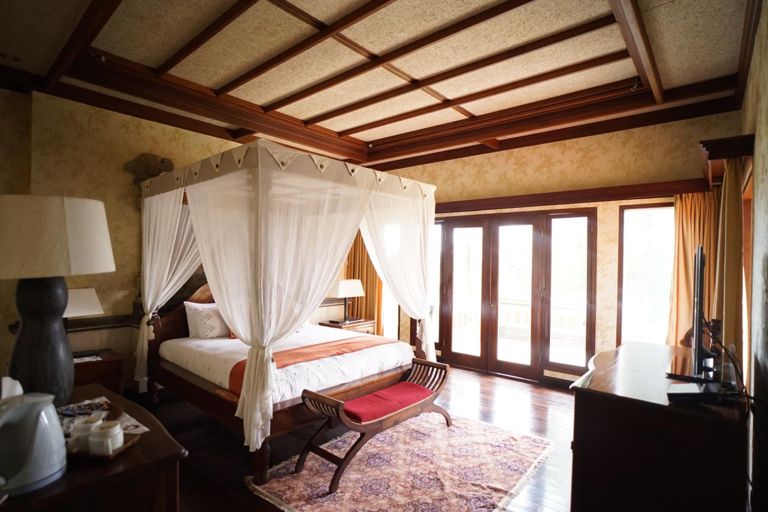 Balinese Villa in Berastagi