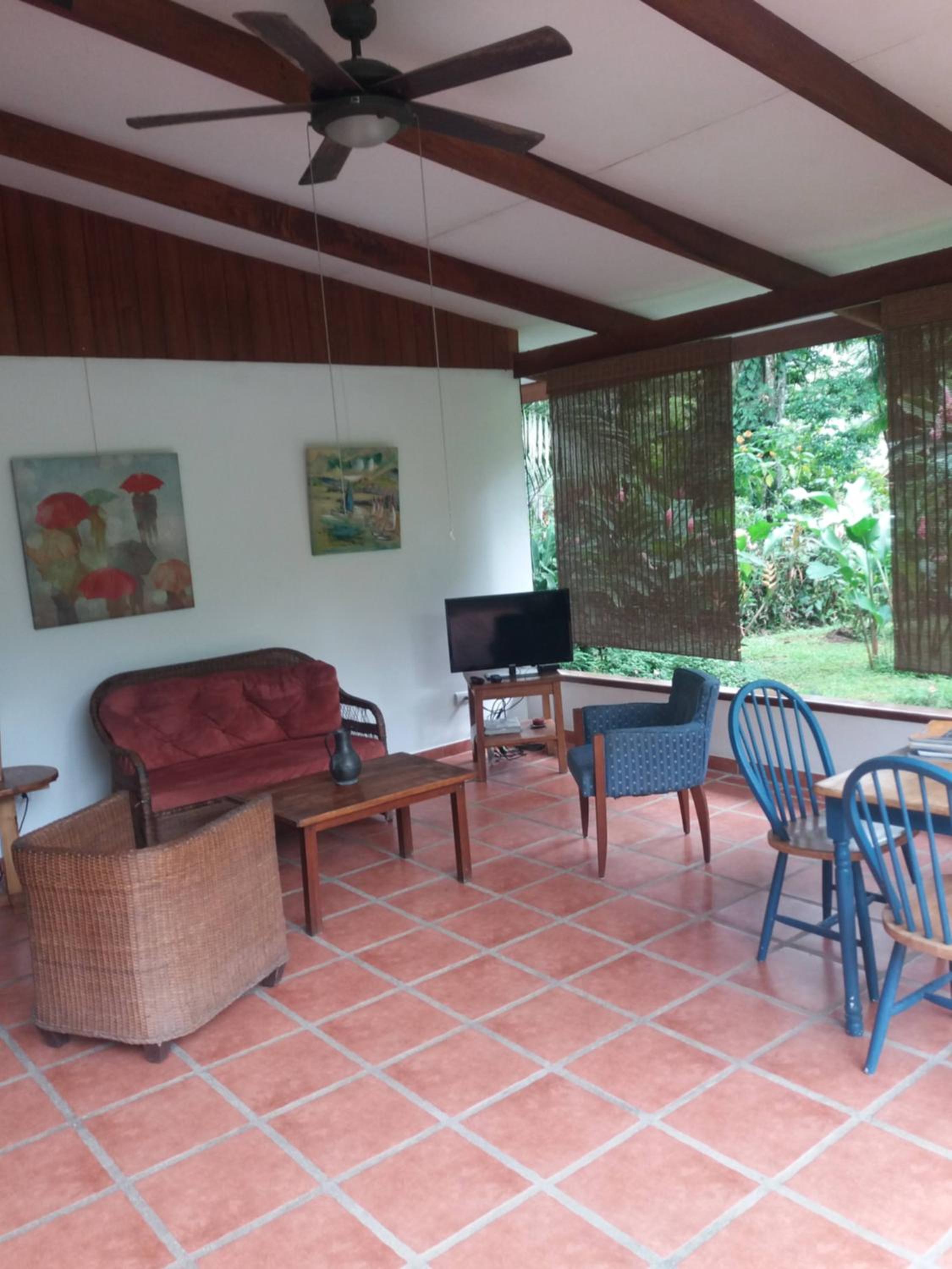 Los Delfines Lodge