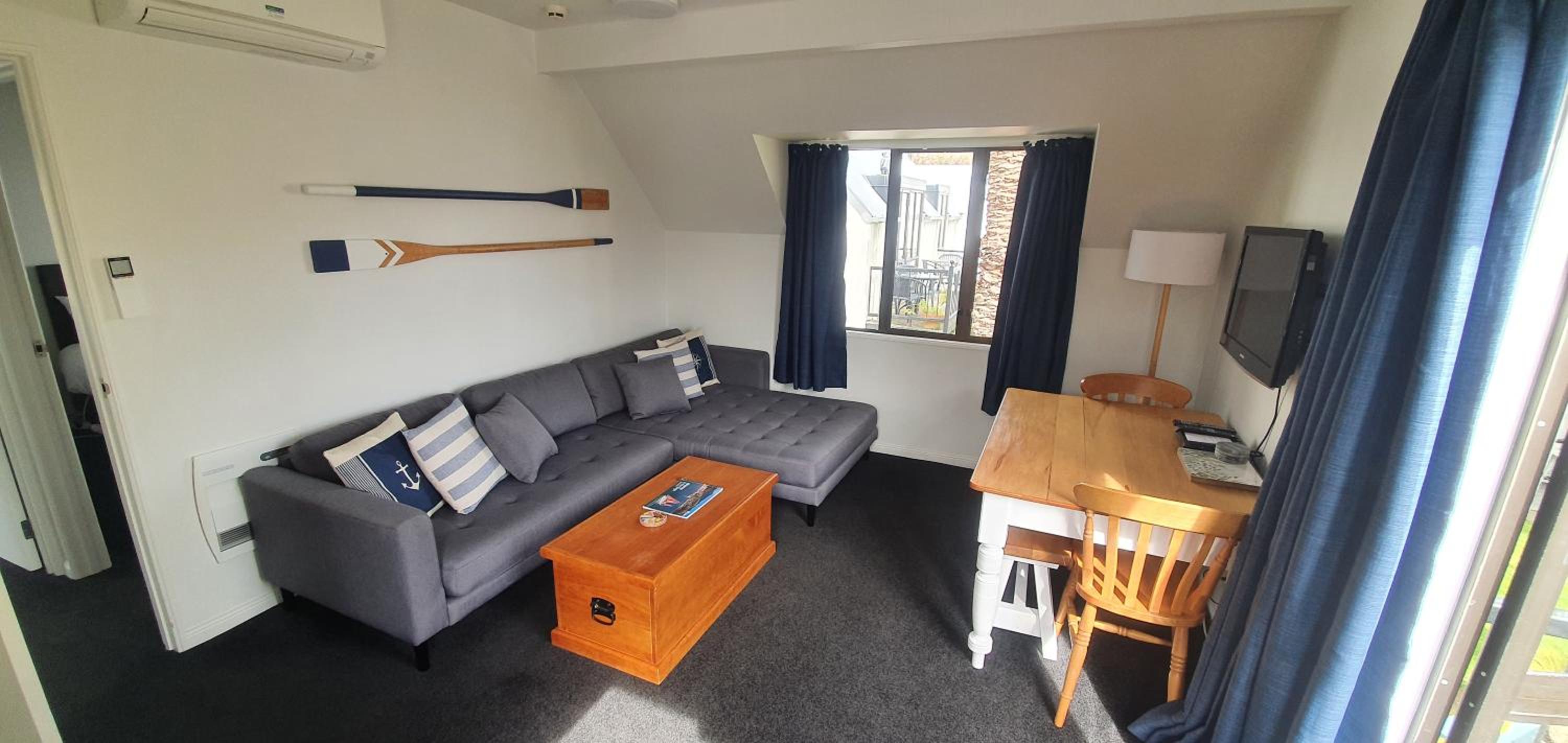 Wharfside Apartment view 4