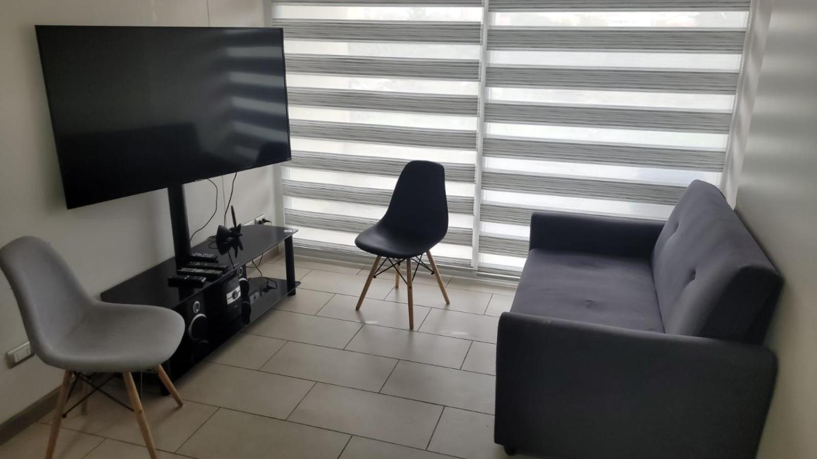 Condominio Cuatro Esquinas, Brisa