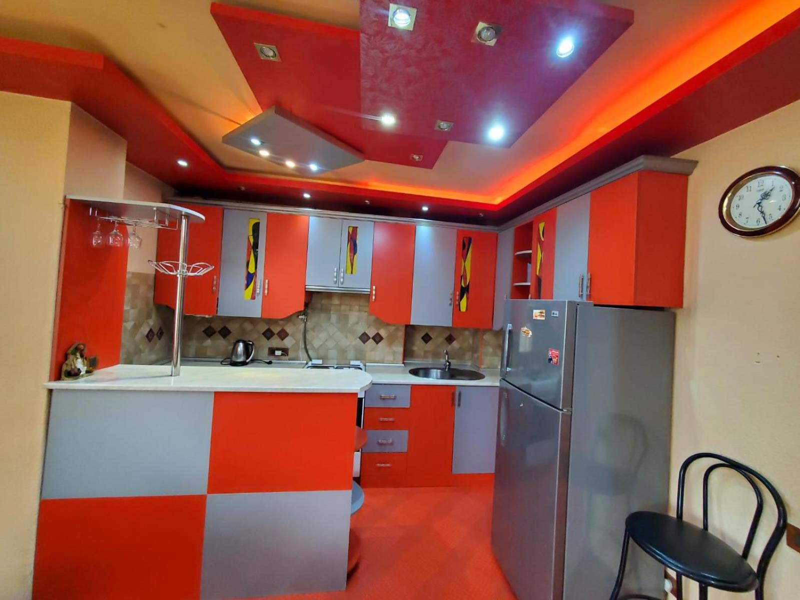 Deluxe 1 bedroom Apartment in The middle of City Center + Balcony