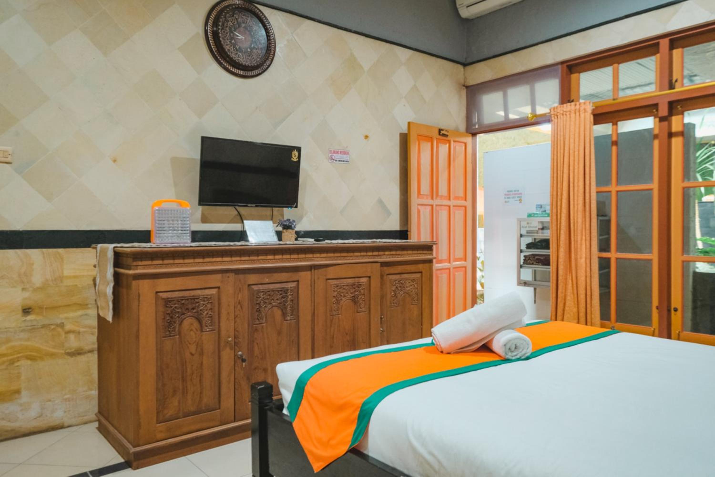 Homestay Syariah dekat Gembiraloka Zoo by Simply Homy, Yogyakarta - 10