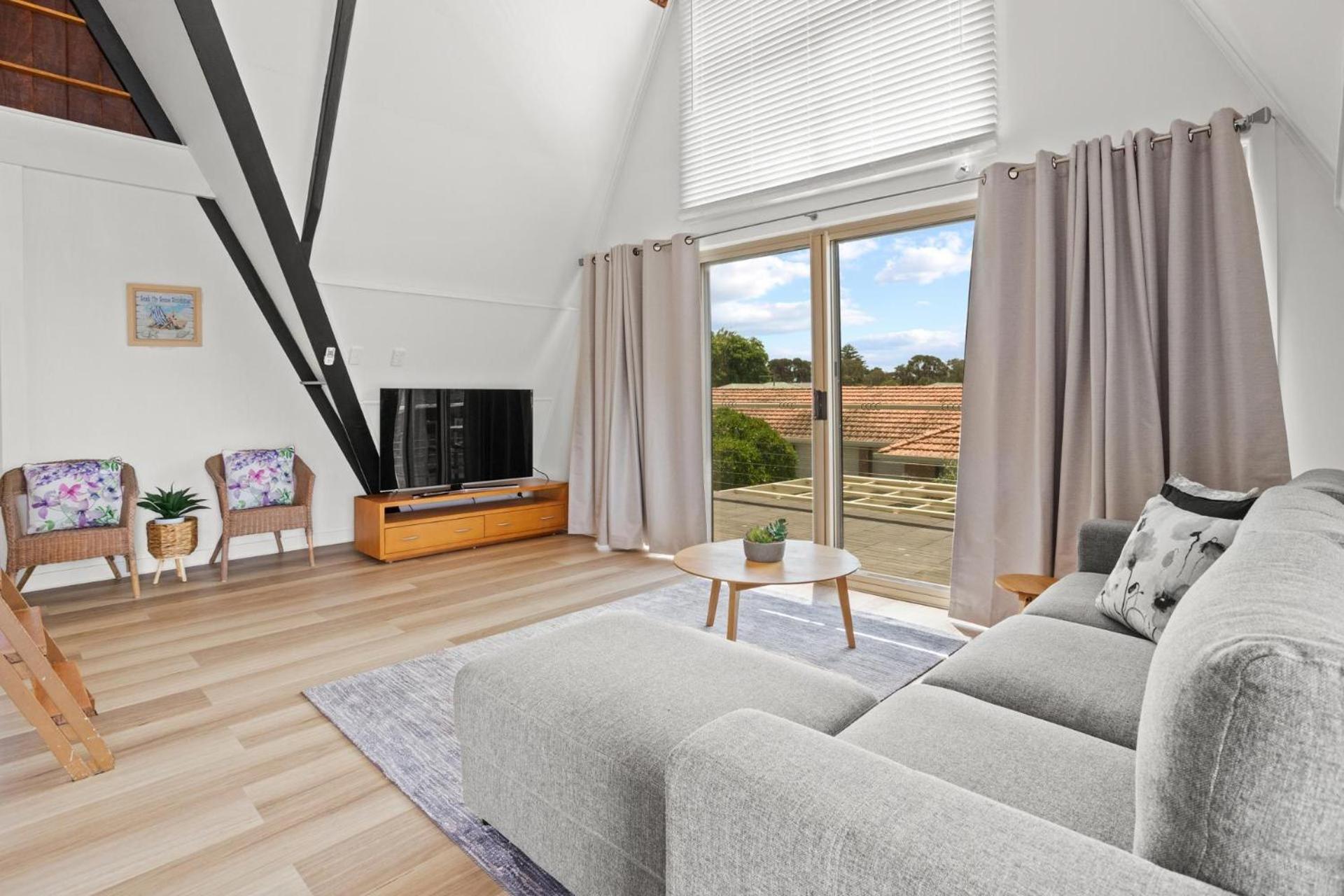 Rye Beach Chalet and Loft