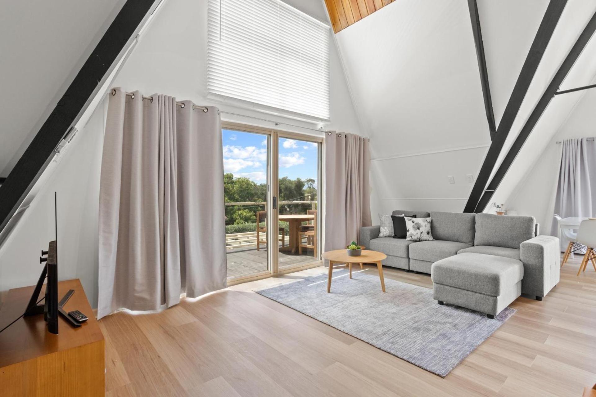 Rye Beach Chalet and Loft