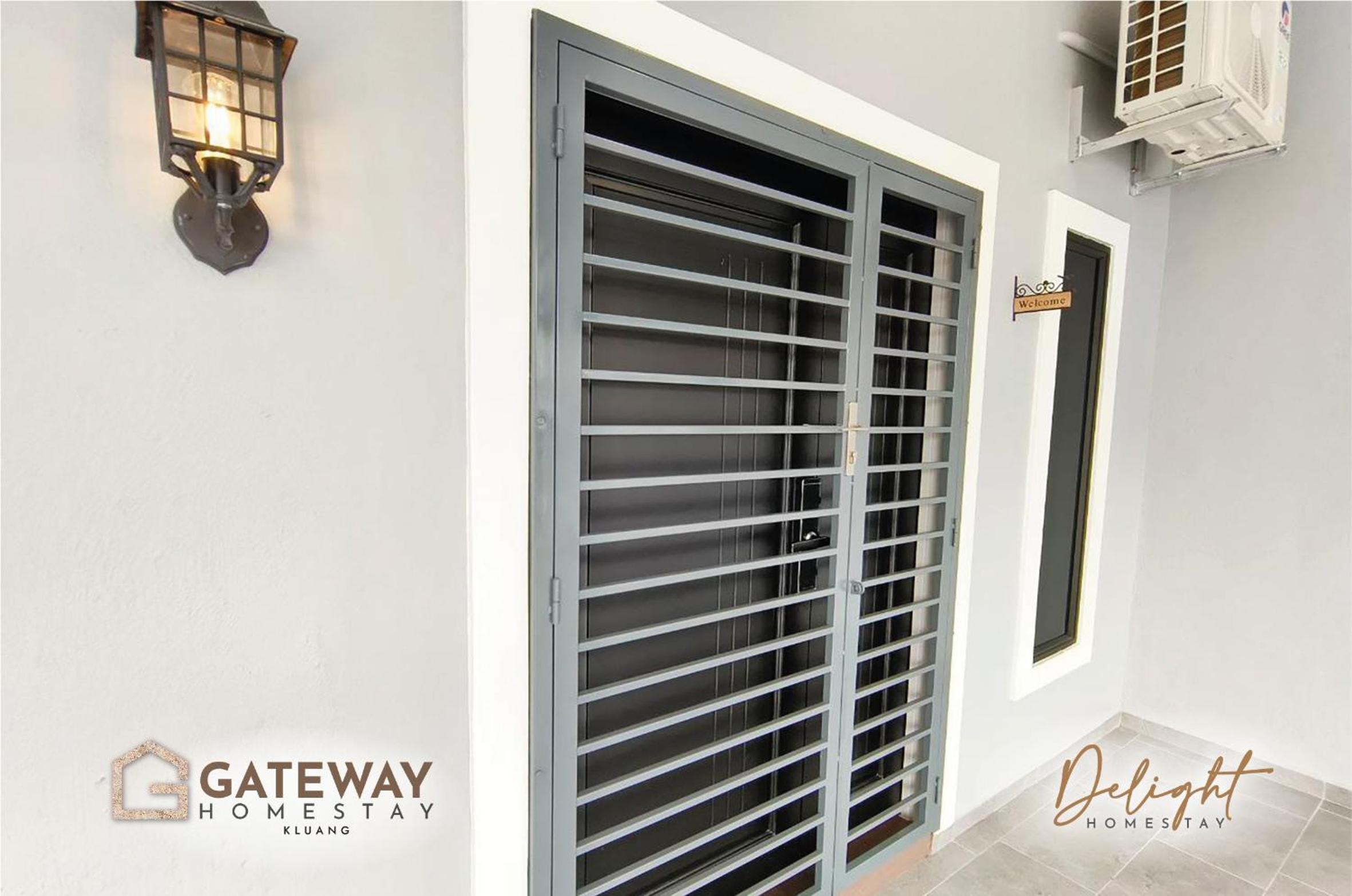 Gateway Sri Klg 11pax KTV Neflix Water Machine Town view 2