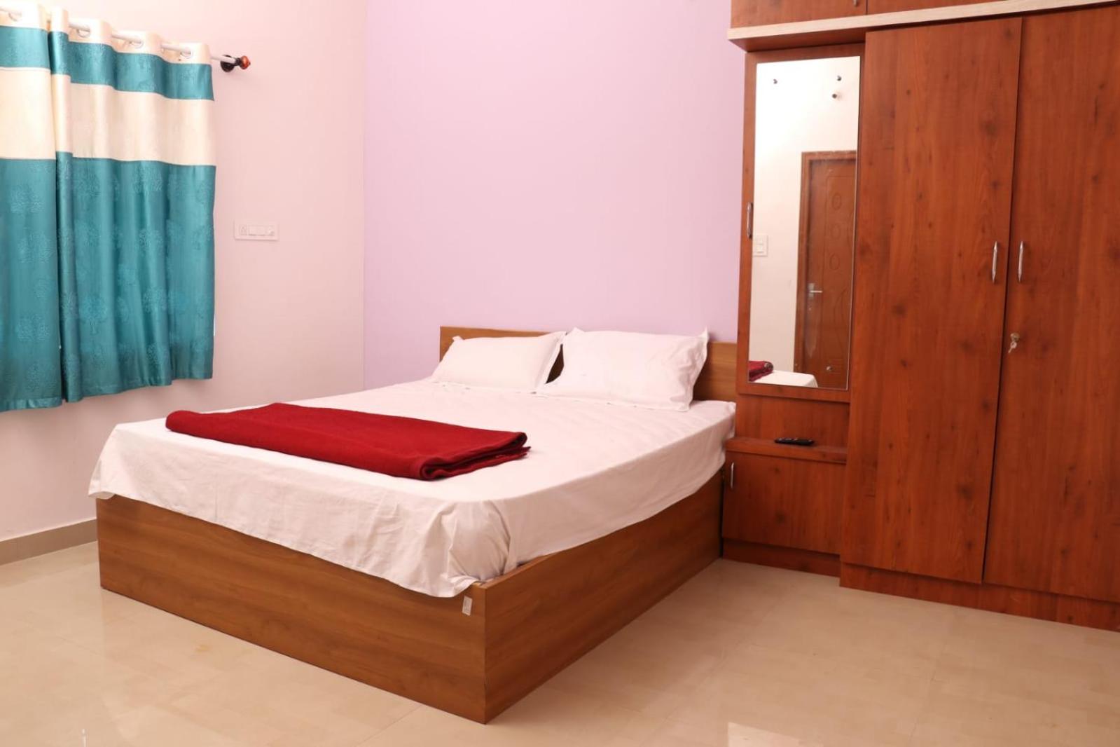 Dhruva Service Apartment view 4