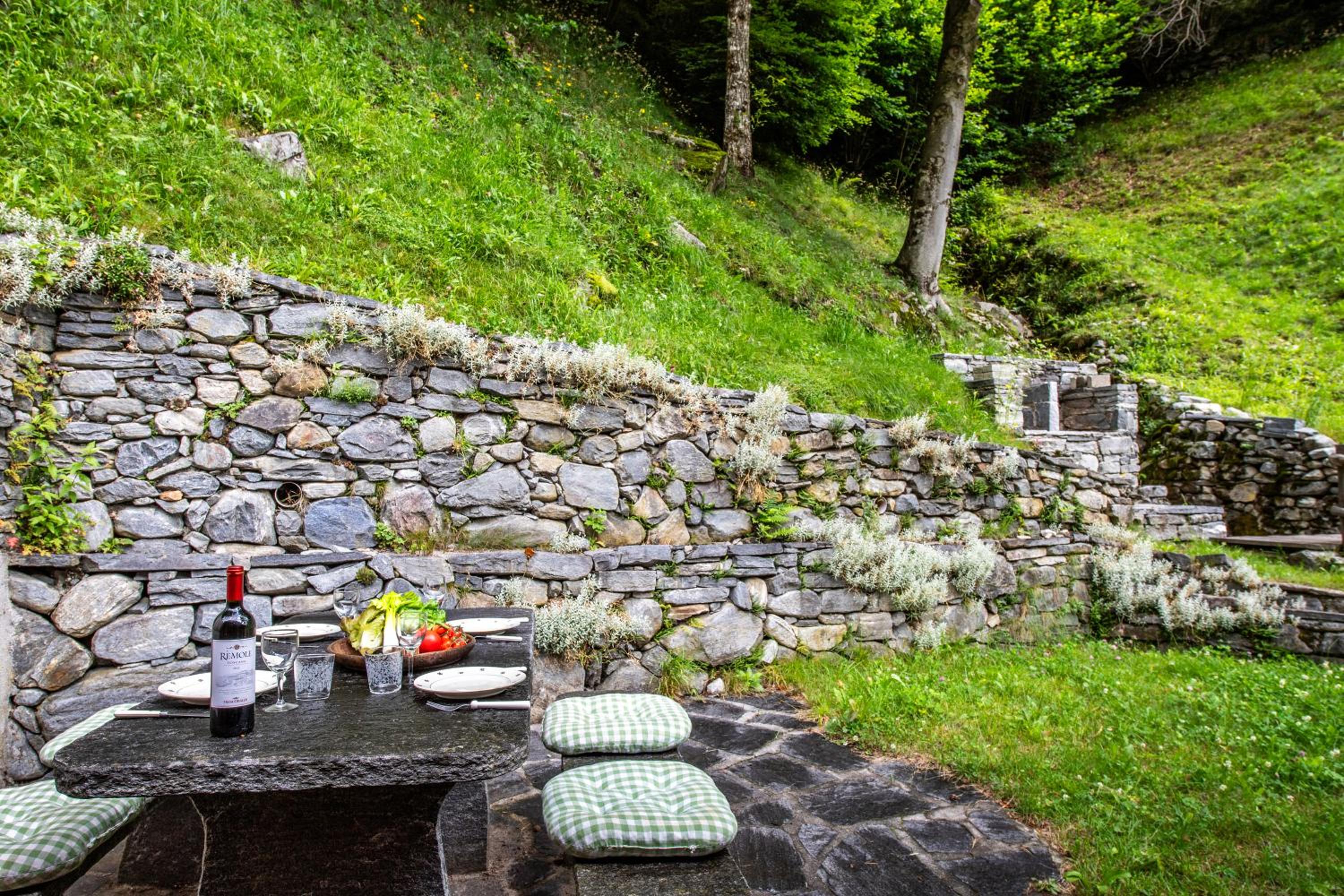 Spitzenhaus Val Onsernone - Happy Rentals
