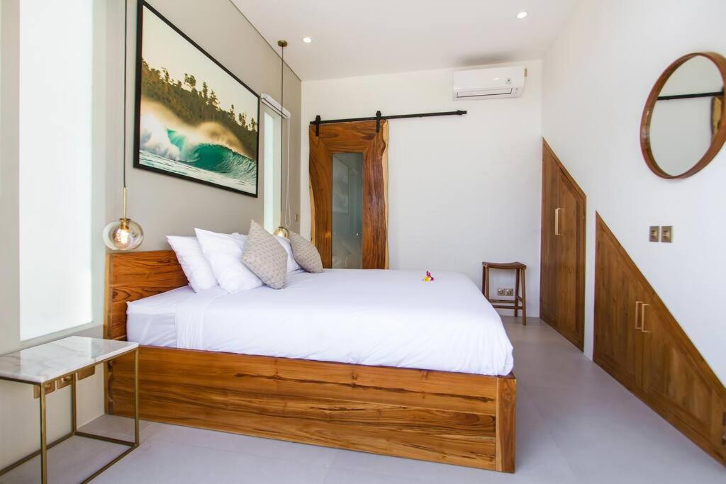 Stylish luxury ocean & ricefield view monthly deal view 2
