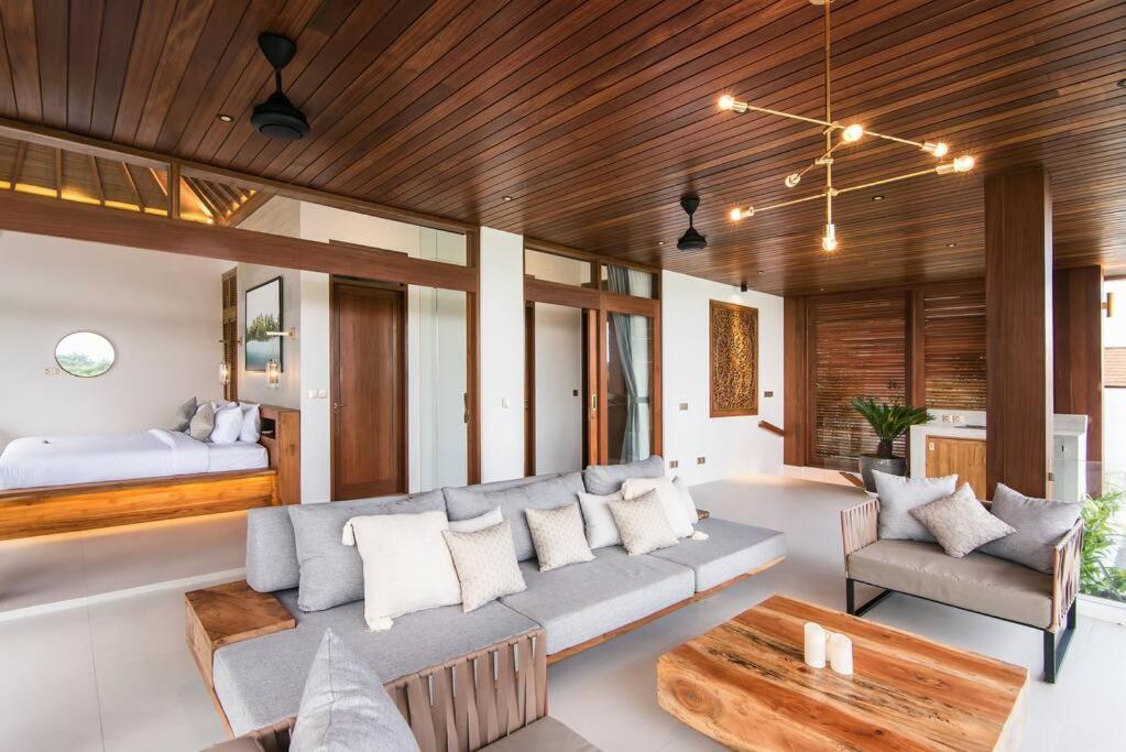 Stylish luxury ocean & ricefield view monthly deal view 4