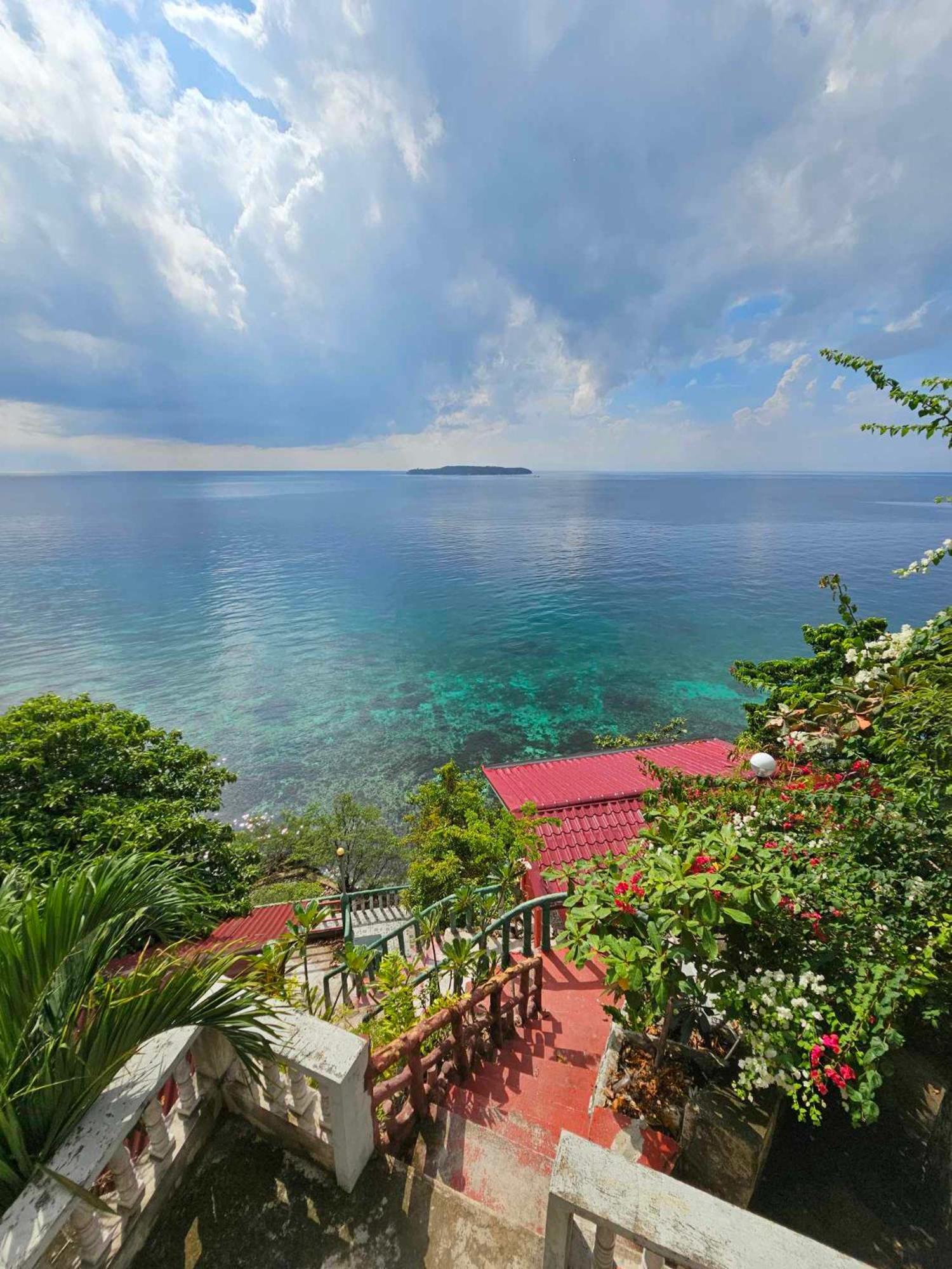 Sandra's Holiday House view 2