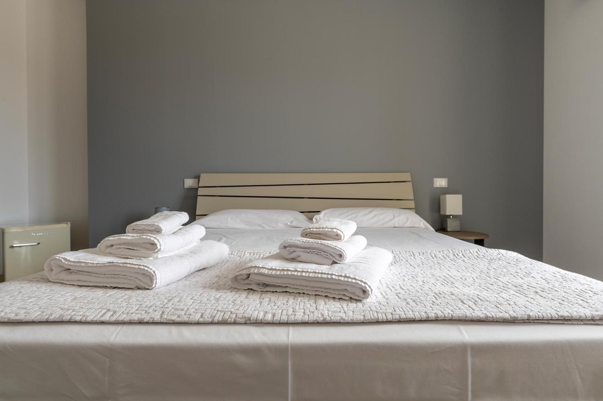 Serafini Rooms