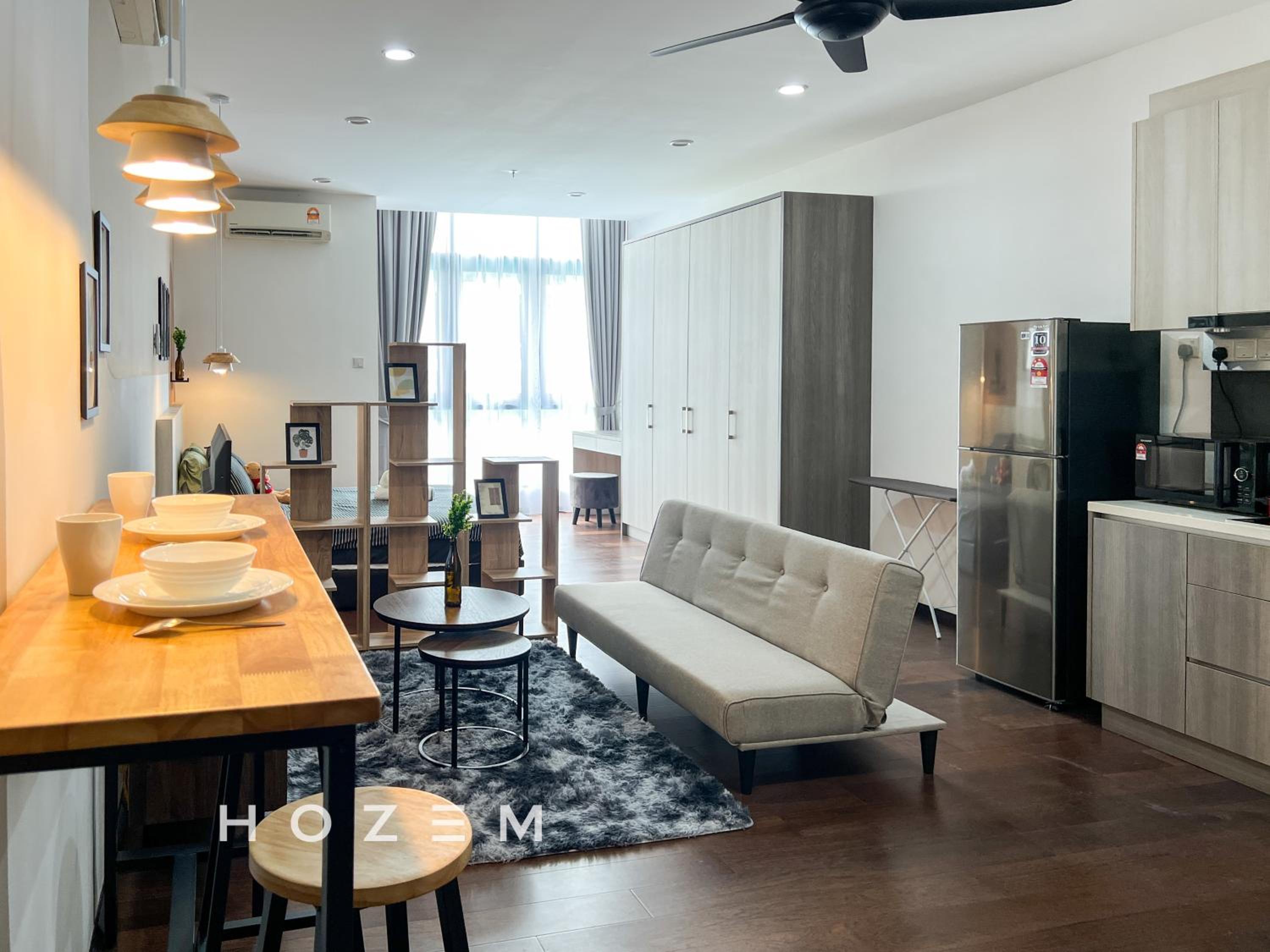 Queensville Comfort Style Studio/3PX Near EkoCheras