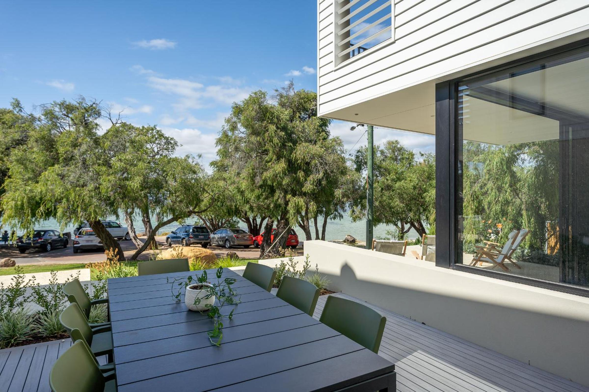 Novella I Private Properties