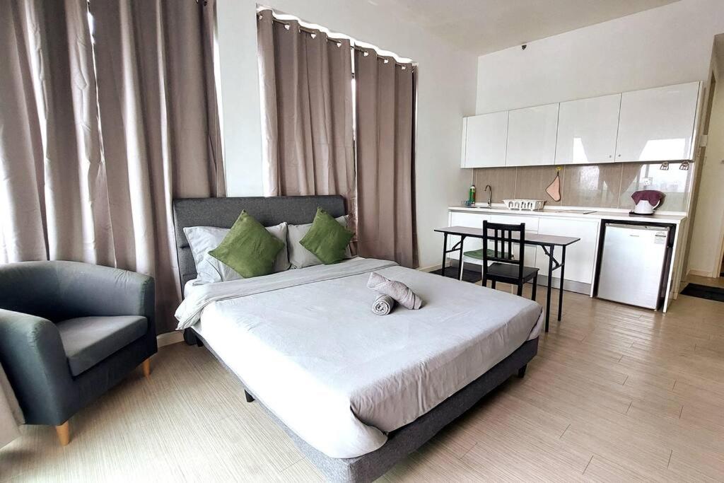 IHomes33 PJ Grand Sofo Free Parking 2 Pax, IH11 photo 2